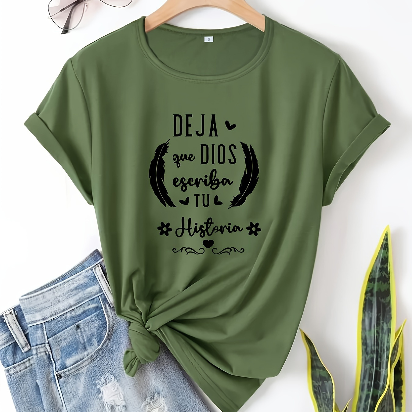 

Casual Polyester Graphic T-shirt With "deja Que Dios Escriba Tu Historia" Print, Crew Neck, Short Regular Sleeves, Slight Stretch, Summer Knit Fabric Pullover Tee