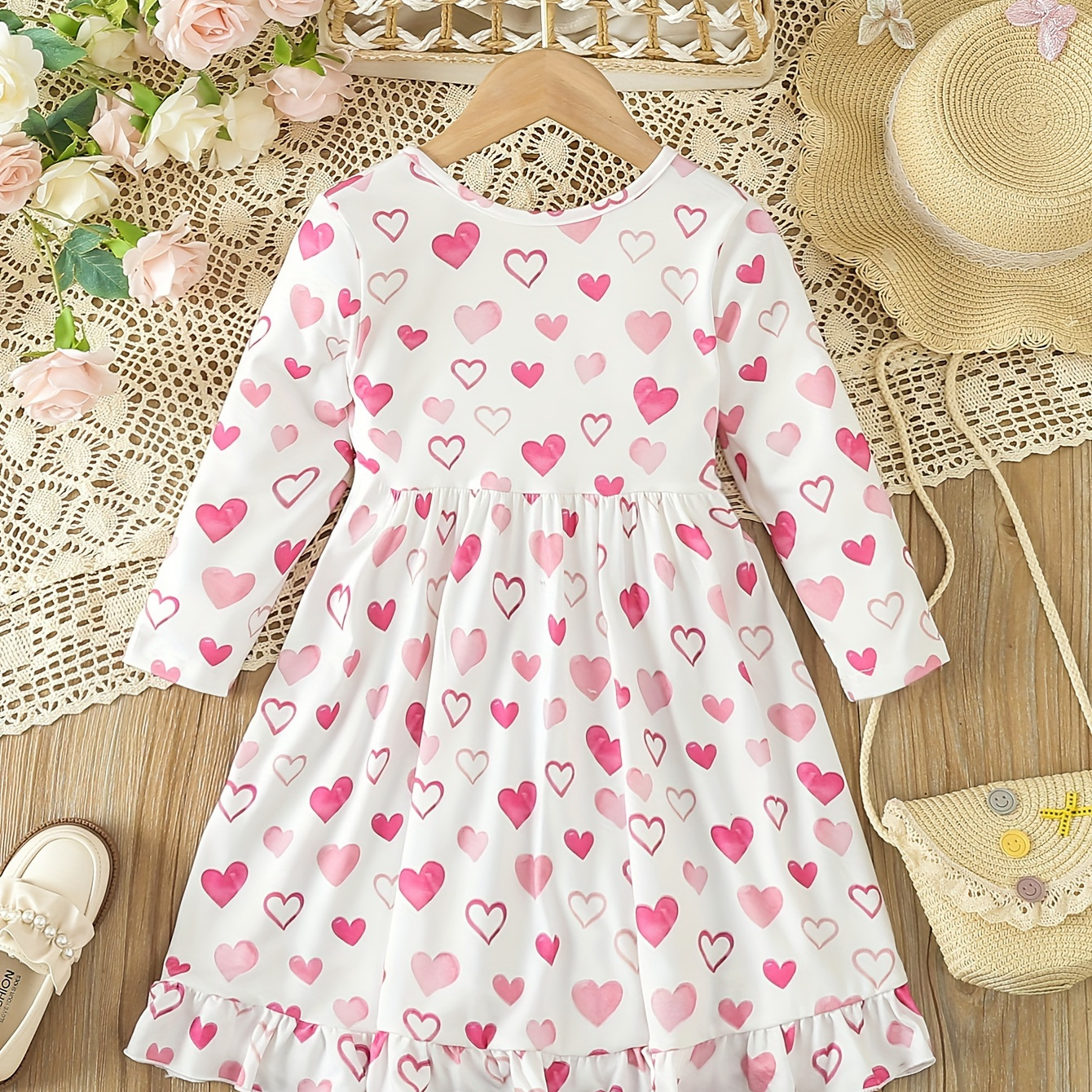 

Heart Graphic Crew Neck Long Sleeve Dress For Summer Gift Valentine's Day Gift