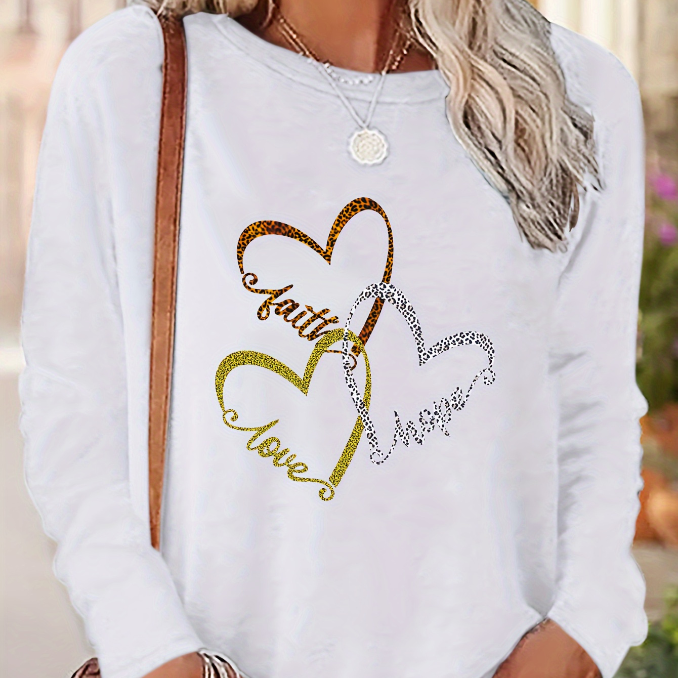 

Heart & Letter Print Loose T-shirt, Vintage Long Sleeve Crew Neck Top, Women's Clothing, Valentine's Day