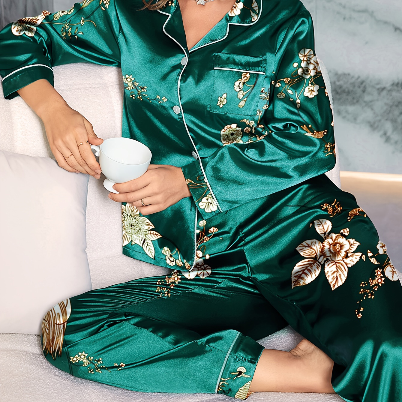 

Print Satin Pajama Set For Women - Long Sleeve & Pants With Lapel Collar, Cozy & Breathable Sleepwear/loungewear, Machine Washable, , Plus Size Pajama Set