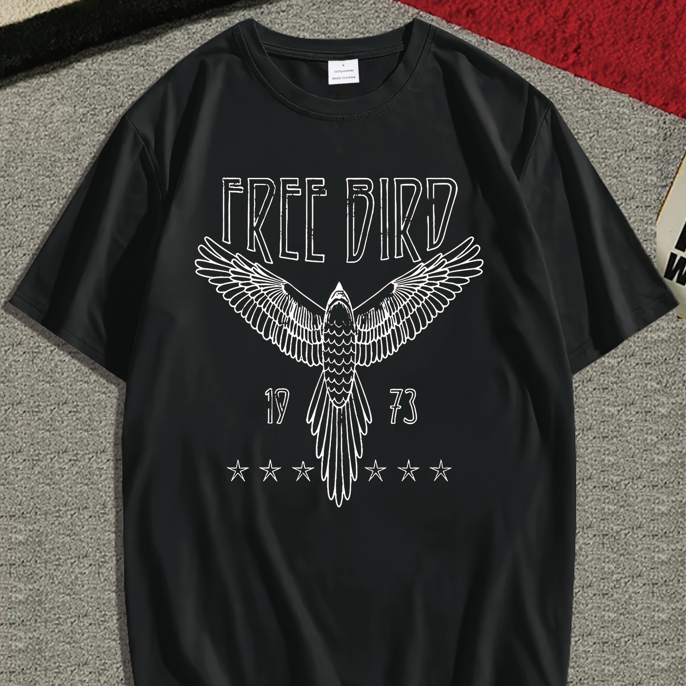 

Free Bird 1973 Print Men's Short Sleeve T-shirt, Casual Round Neck Top, Versatile And Comfortable Tee, Spring& Summer Collection