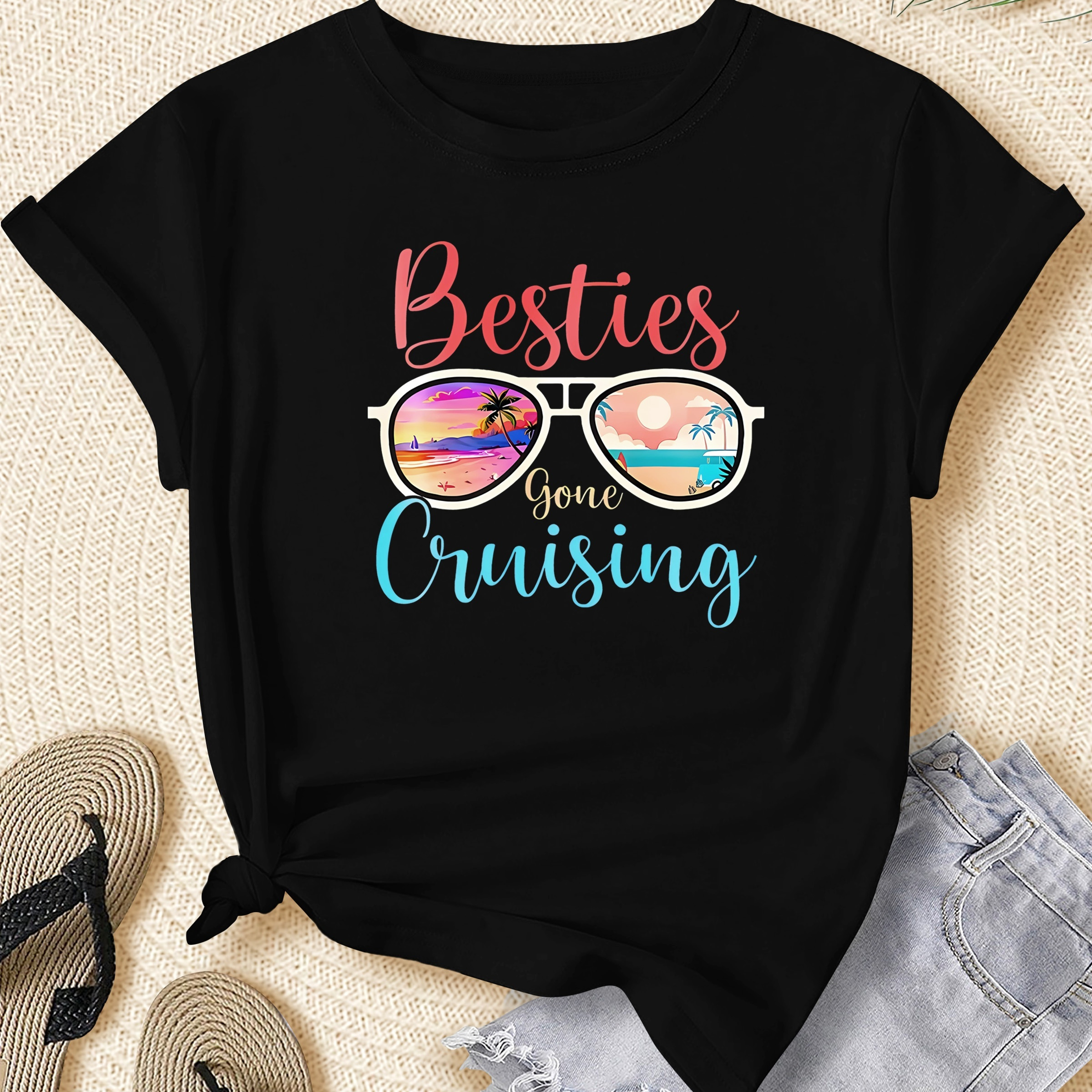 

Women's Plus Size Casual Sporty T-shirt, "besties Gone Cruising" Sunglasses & Sunset Print, Comfort Fit Short Sleeve Tee, Fashion Breathable Casual Top