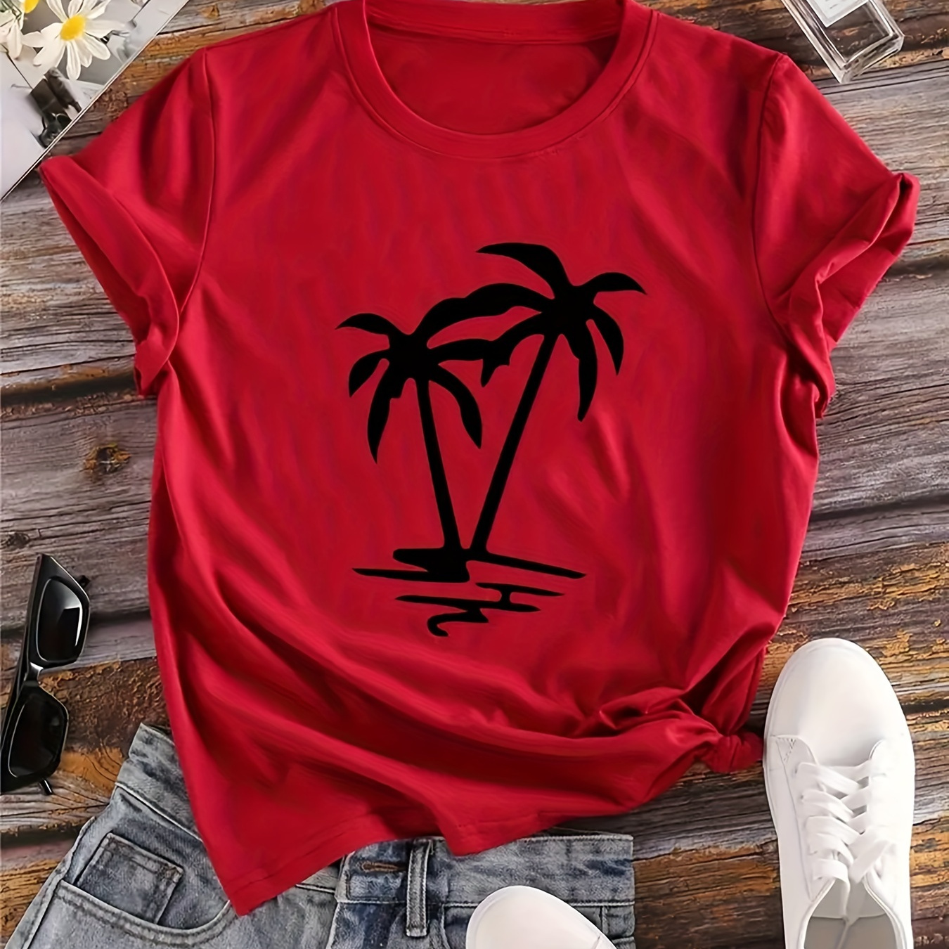 

Plus Size Coconut Tree Print T-shirt, Short Sleeve Crew Neck Casual Top For Summer & Spring, Women's Plus Size Clothing