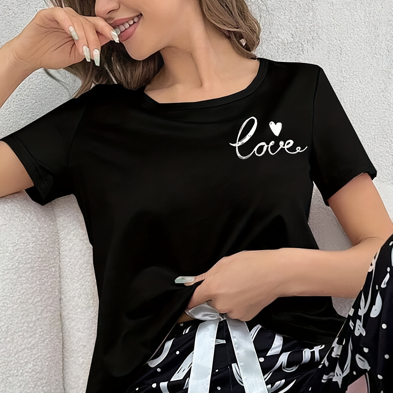 

Casual Heart & Letter Print Pajama Tops, Short Sleeve Round Neck T-shirt, Women's Sleepwear & Loungewear
