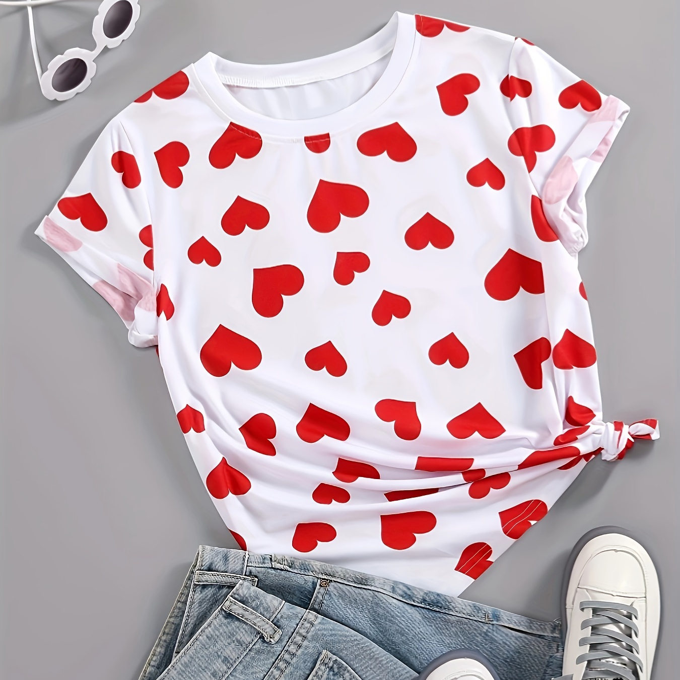 

T-shirt à motif de cœur, haut décontracté à manches courtes et col rond pour le printemps et l'été, vêtements pour femmes, Jour de la Saint-Valentin