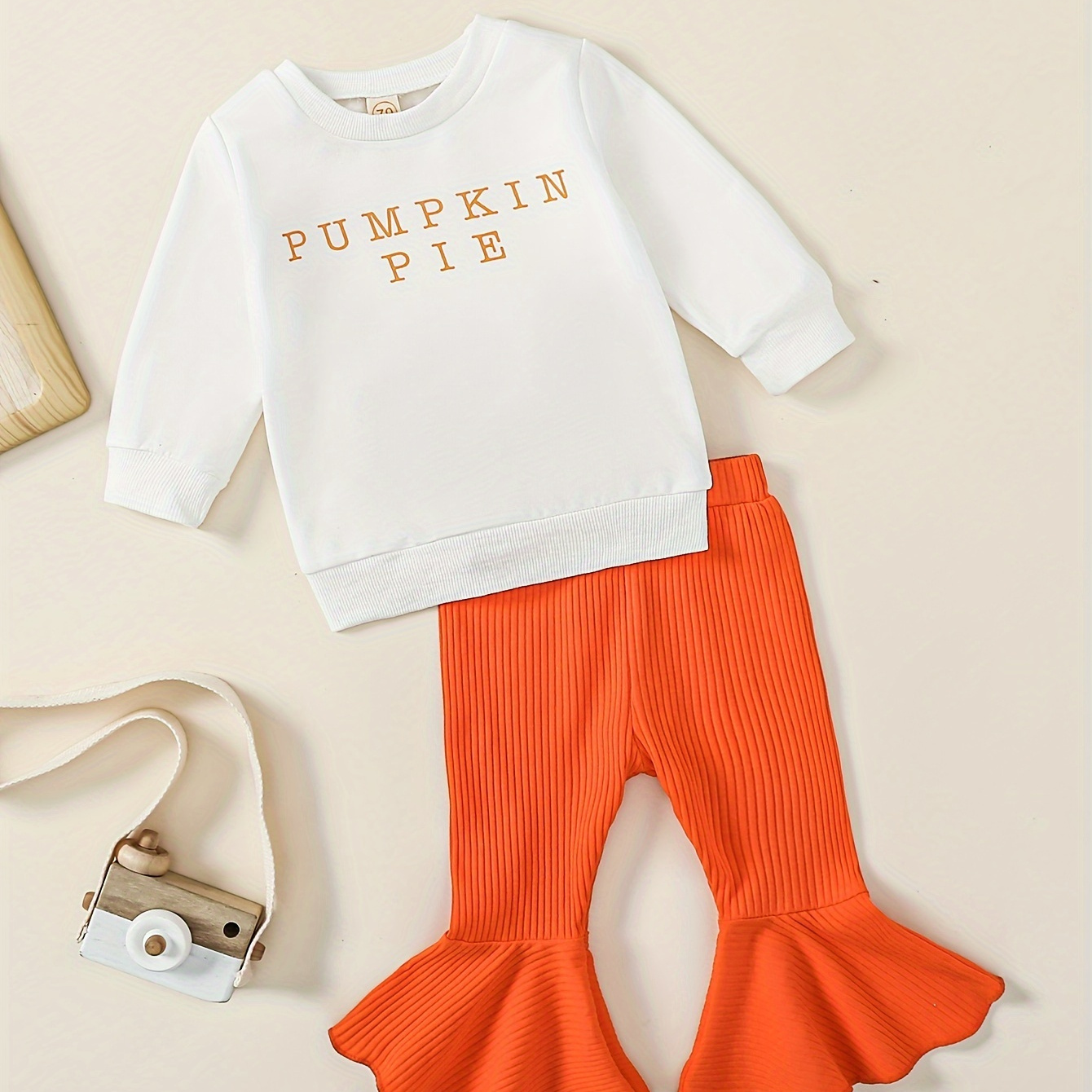 Newborn Baby Girls Halloween Outfits Long Sleeve ''Pumpkin Pie'' Pullover Sweatshirt Ribbed Flared Pants Set For Winter Fall