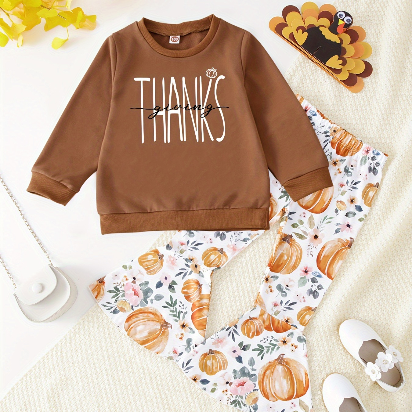 

2pc Toddler Girls Thanksgiving Print Pullover + Pumpkin Graphic Flare Pants, Kids Gift Halloween Thanksgiving