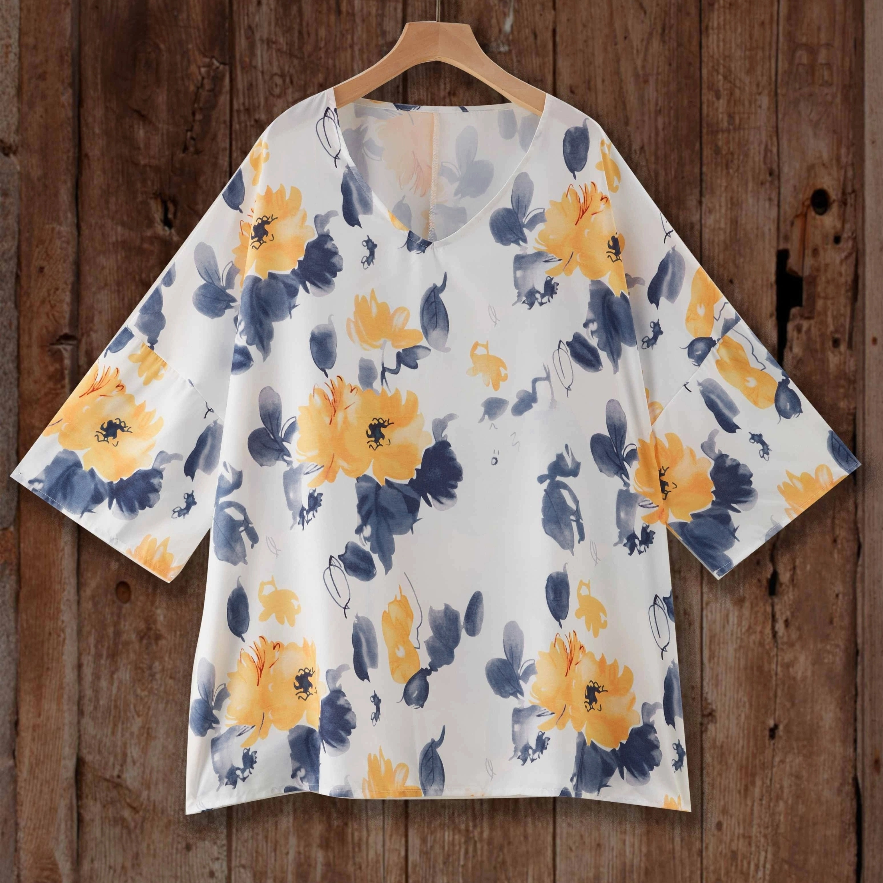 

Plus Size Casual Top, Women's Plus Floral Print V Neck Ruffle Half Sleeve Slight Stretch Top