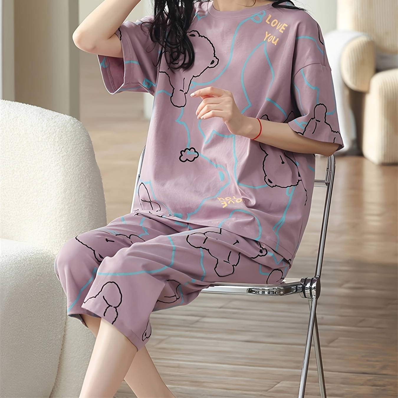 

Women's Cute Cartoon Pajama Set - Comfy Short Sleeve Round Neck Top & Capri Pants, Breathable Polyester , Machine Washable