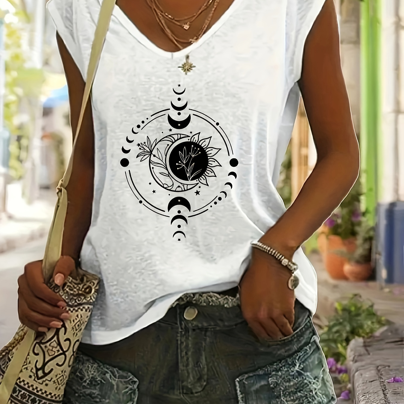 

Moon Print V Neck T-shirt, Casual Short Sleeve T-shirt For Spring & Summer, Women's Clothing