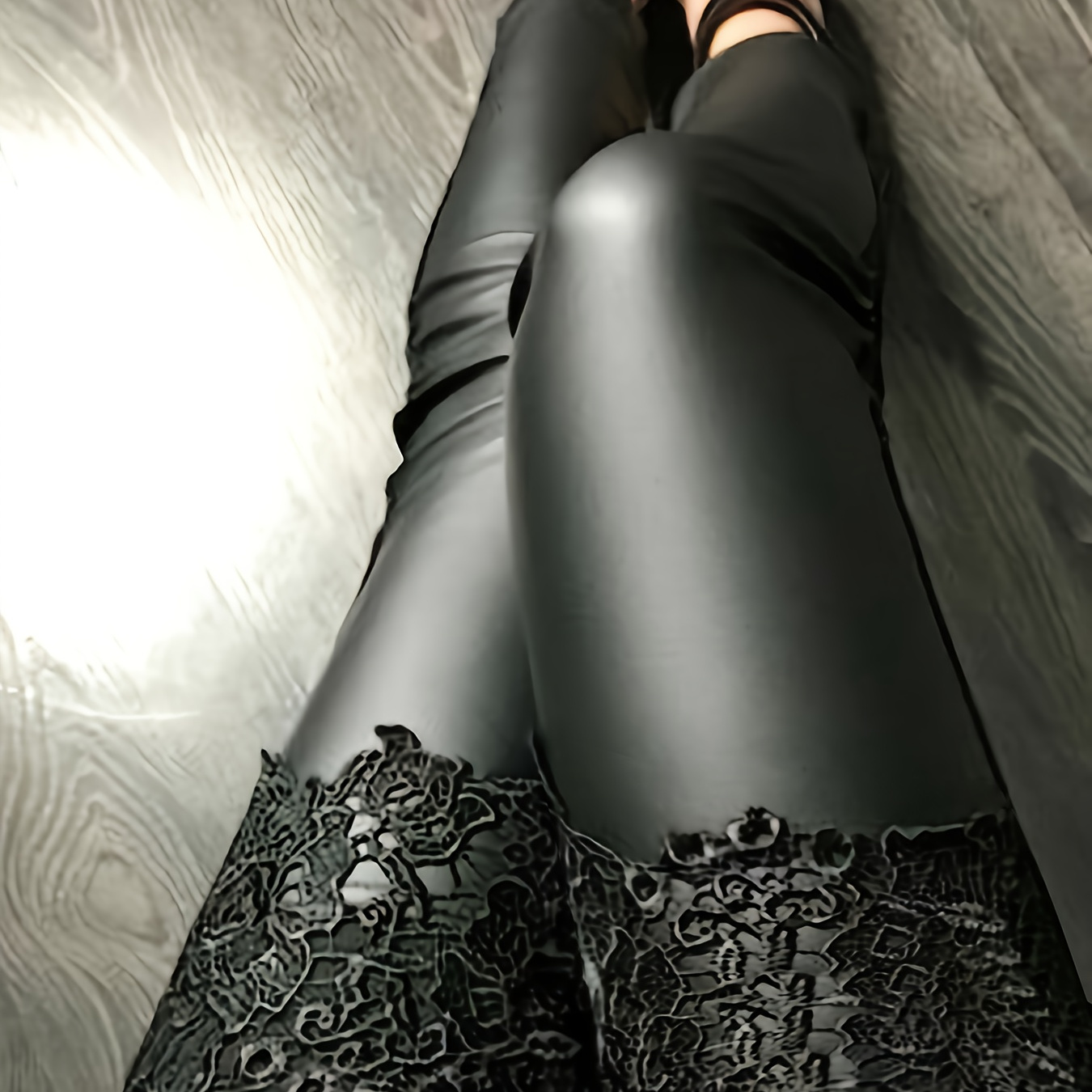 

Fashion Casual Elegant Fashion Commuting Daily Pu Splicing Lace Design Sassy Big Size Tights