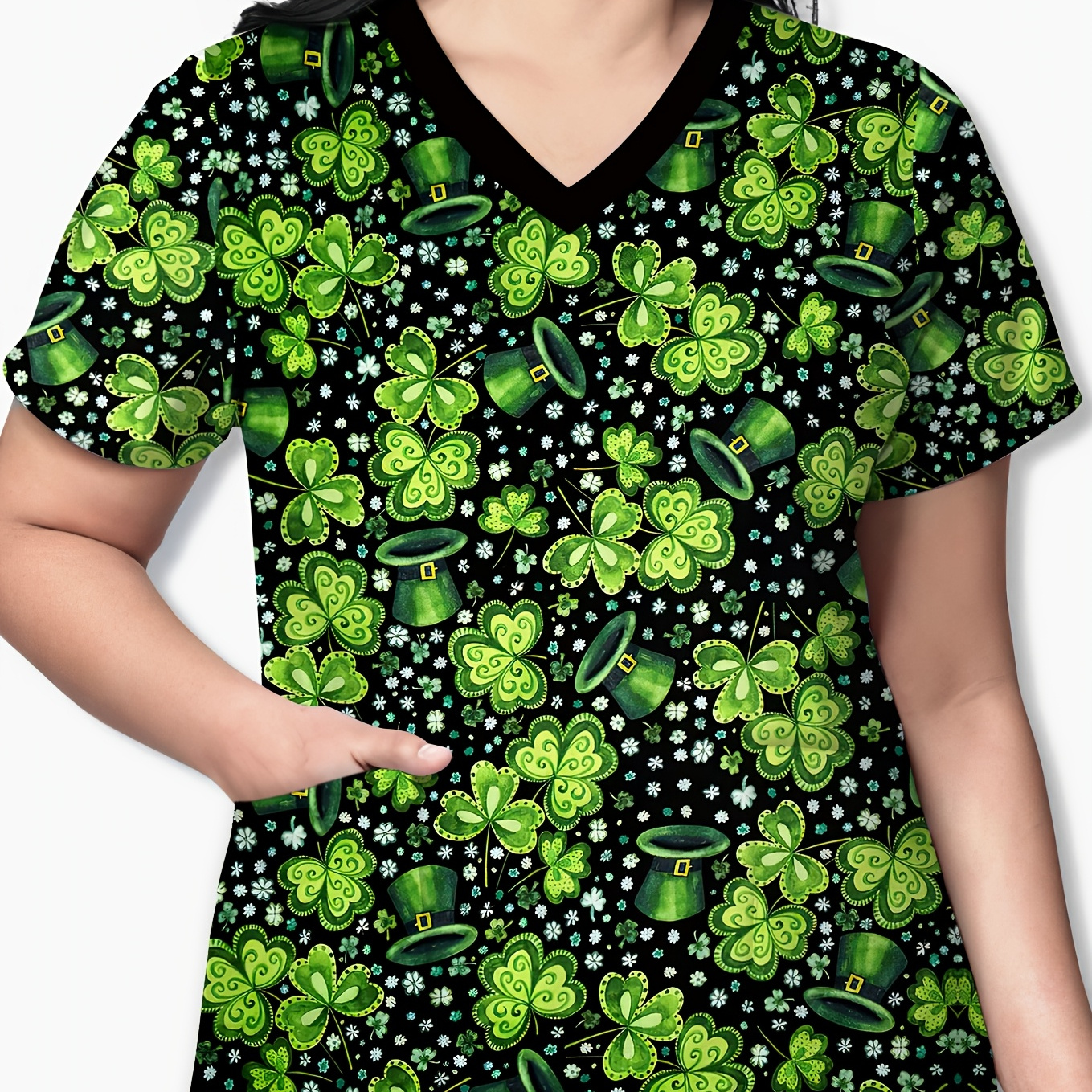 

's Day Clover Print V-neck Scrub Top With Dual Pockets - Elegant Polyester, Machine Washable - Women', Short Sleeve