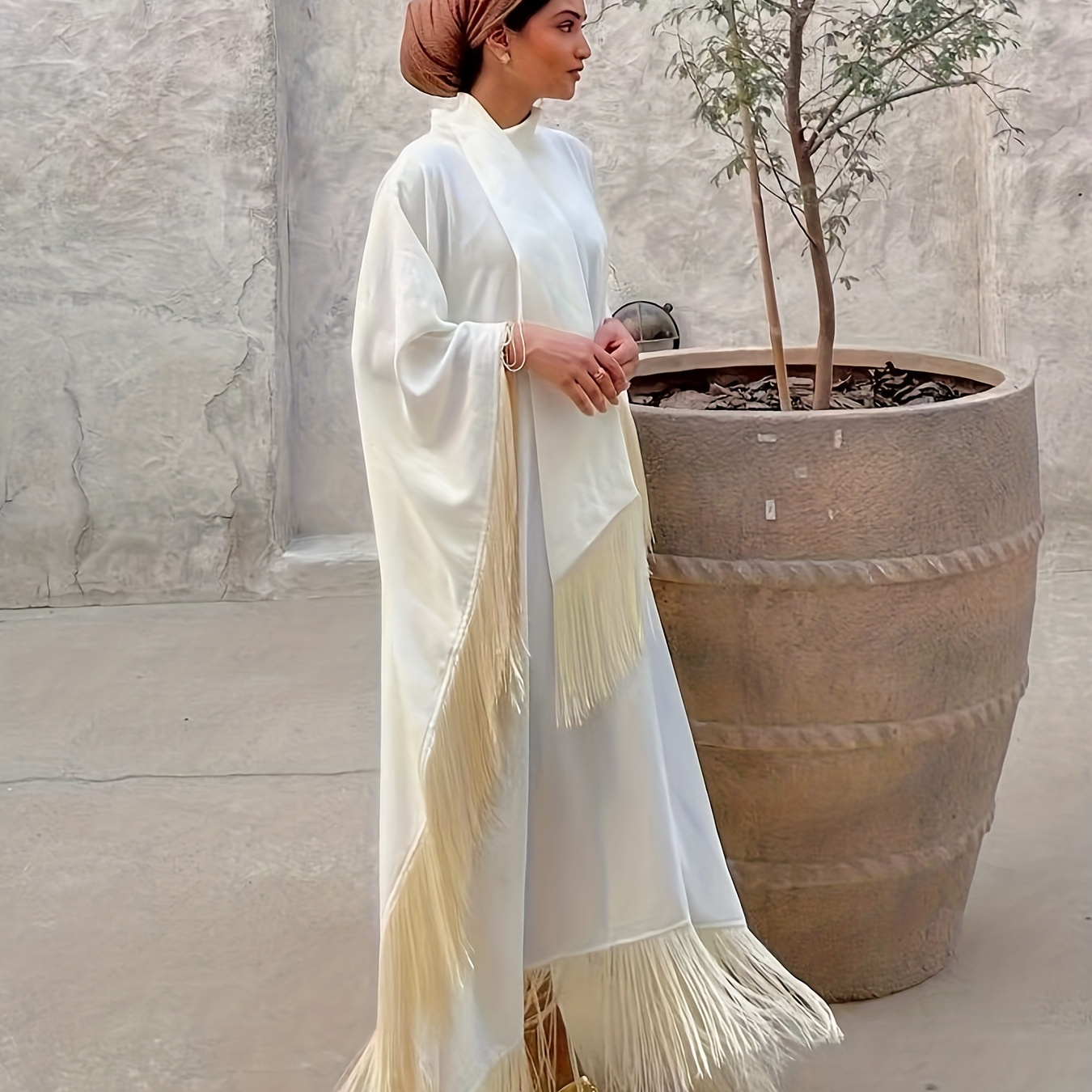 

Elegant White & Cream Tassel Kaftan Dress With Batwing Sleeves - Modest Evening Gown For Women, Parties & Festivals, Loose Fit A-line Silhouette, Polyester Fabric, Hand Wash Or