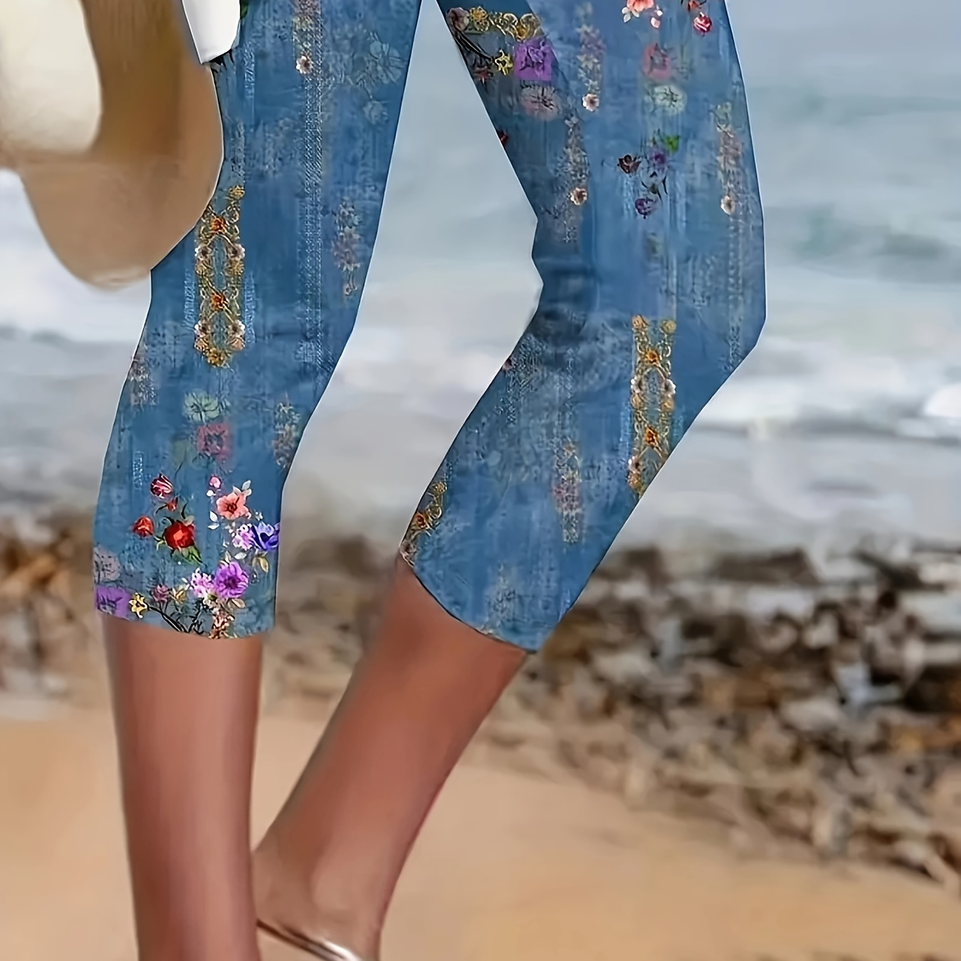 

Plus Size Floral Print Capri Leggings, Casual High Waist Stretchy Leggings For Spring & Summer, Women's Plus Size Clothing
