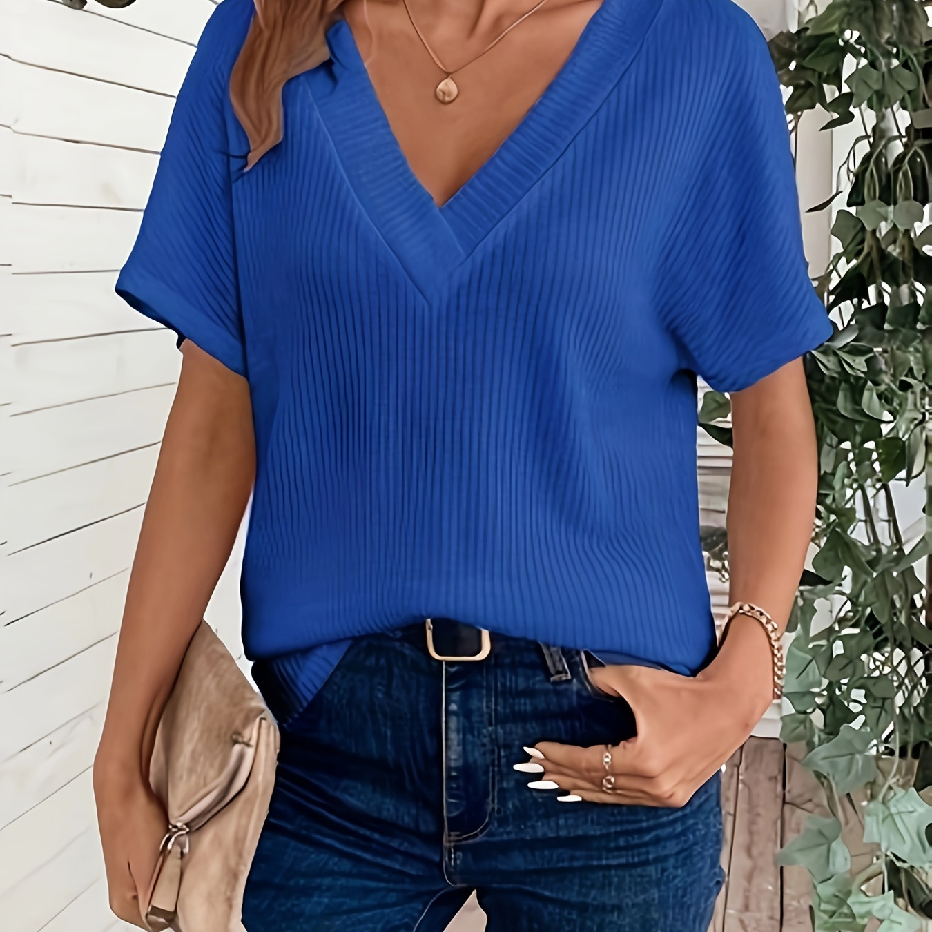 

Solid Color V Neck T-shirt, Casual Short Sleeve Top For Spring & Summer, Women's Clothing