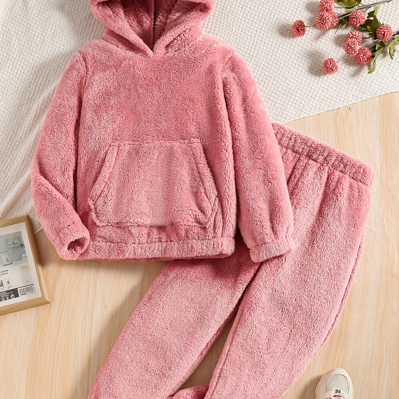 

Girls 2pc Plush Outfits Pocket Hoodies + Jogger Pants Comfy Outfits Kids Clothes For Fall Winter