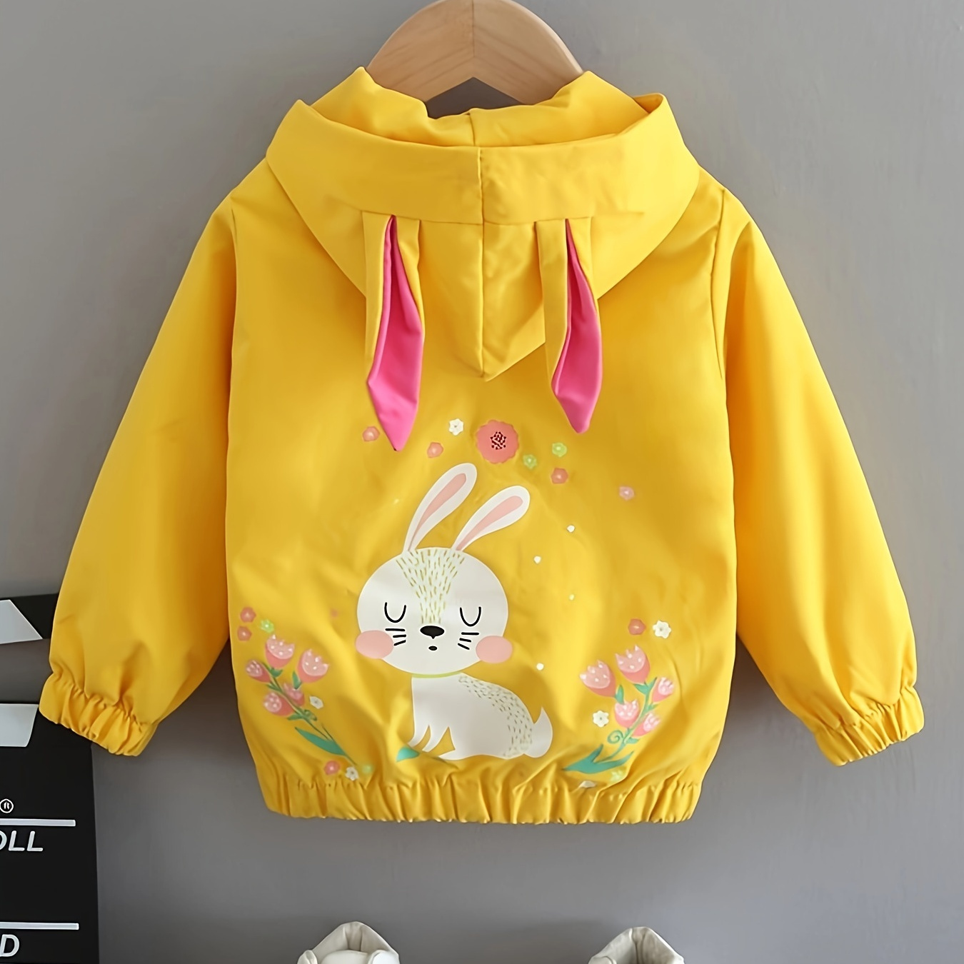 

Girls' Spring/autumn Light Jacket, Thin Coat With Lining, With A Cute Cartoon Print And A Stylish Hooded Design