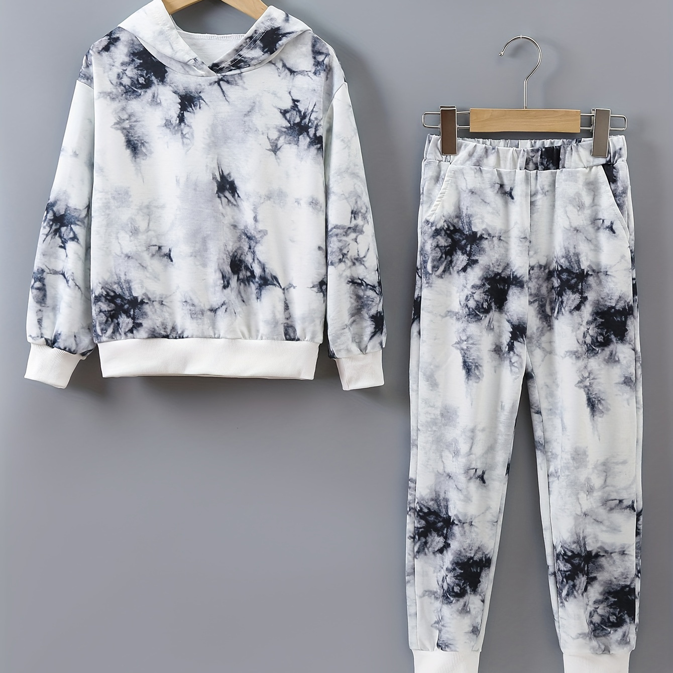 

Tie Dye Long Sleeve Hoodie & Sweatpants For Baby Girls Boys Toddler