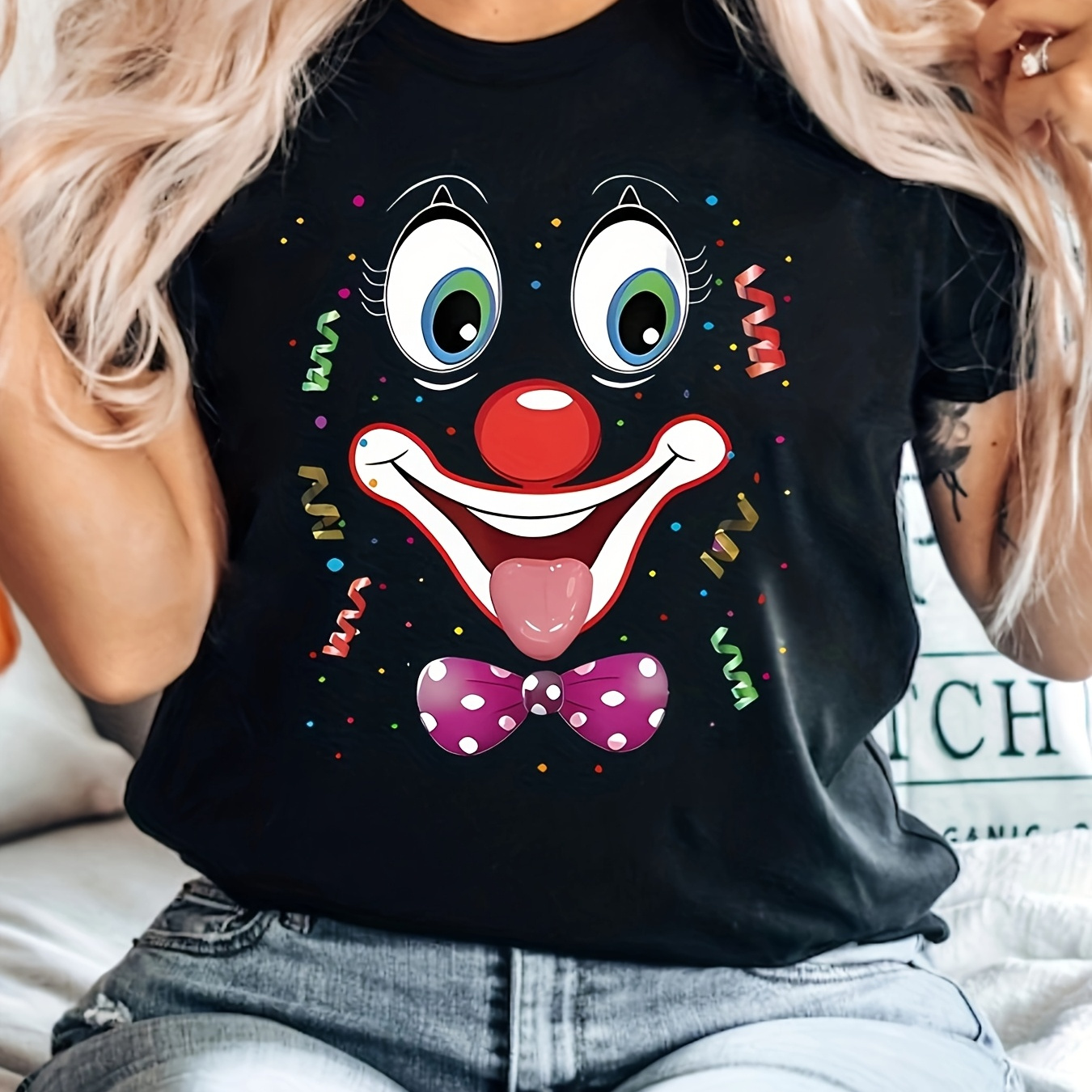 

Funny Clown, Bow, Performance Vibe, Cartoon Print, Short-sleeved Crew Neck Casual Top, Suitable For Summer And Spring Wear, Women's Wear