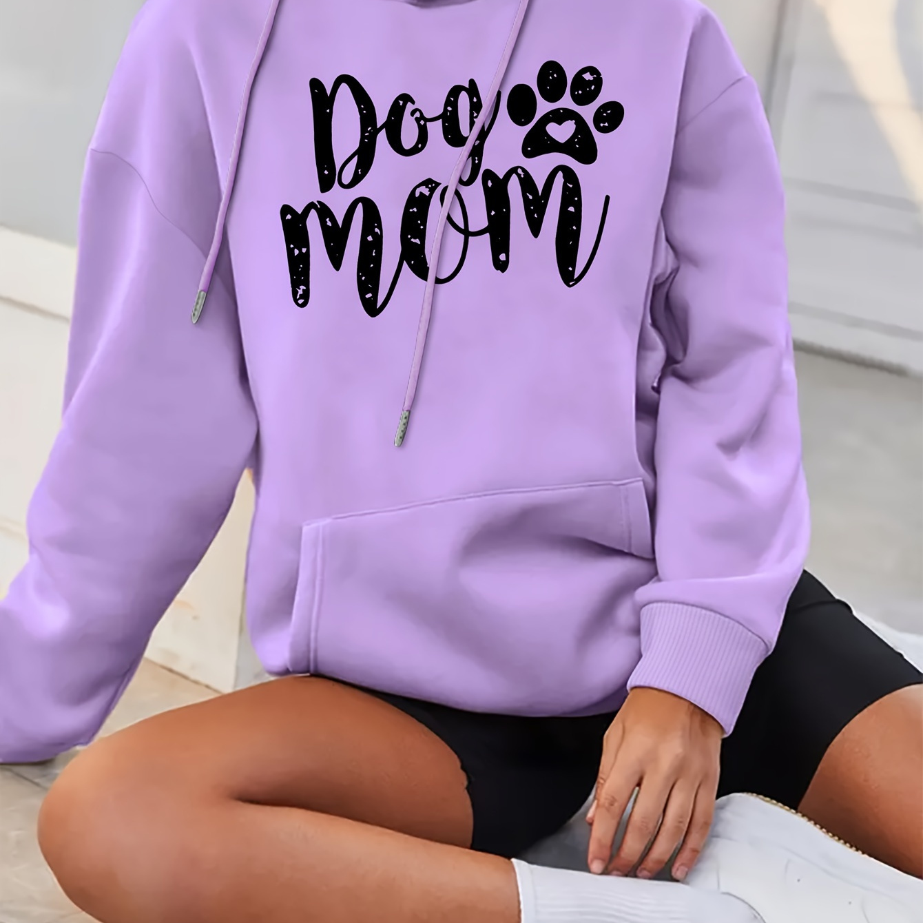 

Dog Mom Paw Print Heart Pullover Hoodie - Casual Long Sleeve Hooded Sweatshirt, 100% Polyester Knit Fabric, Front Pocket Detail, Fall/winter Season Alphabet Pattern Fashion Hoodie For Women