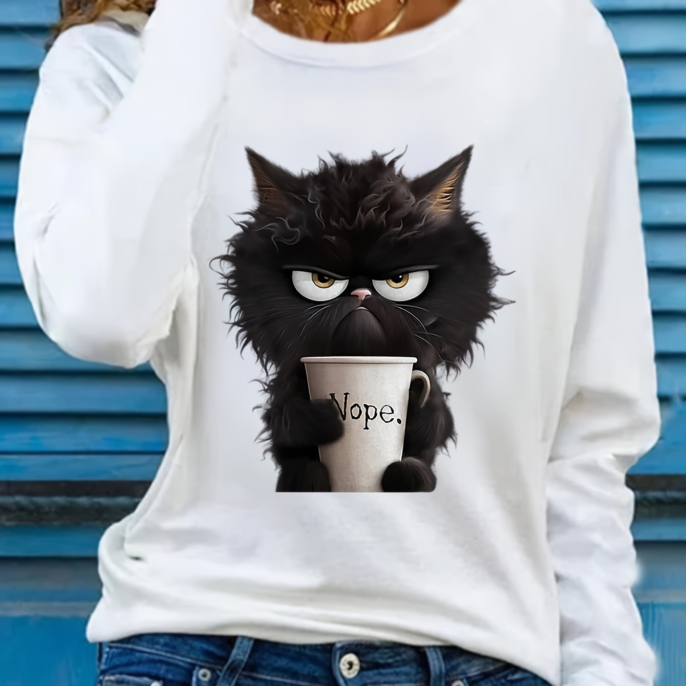 

T-shirt pour femme avec un chat de dessin , haut décontracté à manches longues et col rond, tissu en % polyester, détail d'applique, longueur standard, mode d'automne.