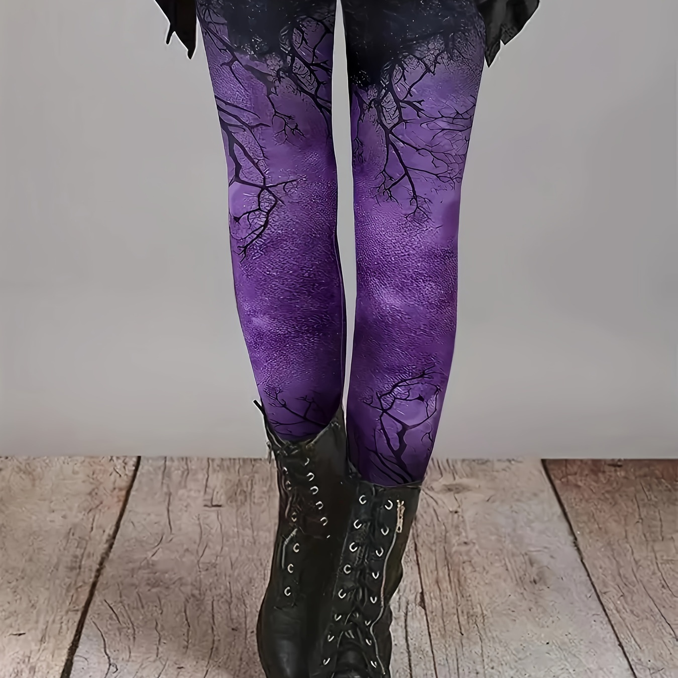 

Plus Size Gothic Print High Waist Leggings, Casual Skinny Stretchy Leggings, Women's Plus Size Clothing