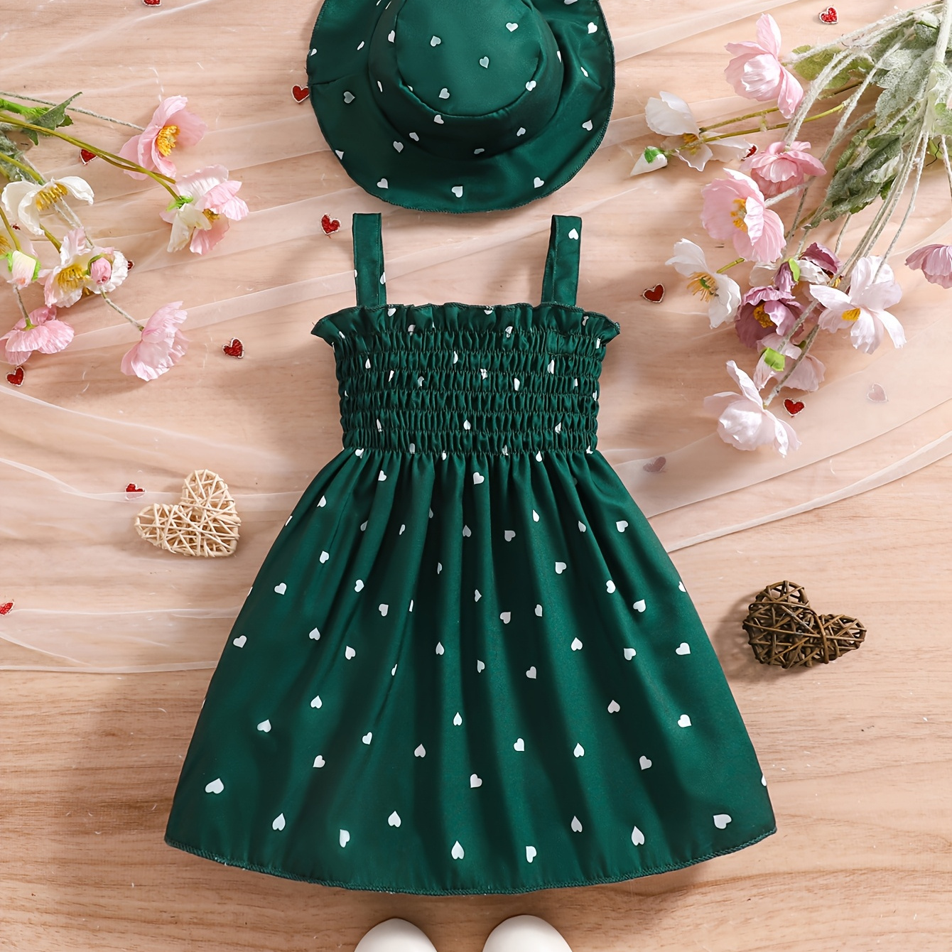 Cosas para bebés, Nuevo conjunto de verano de dos piezas para niñas de 0 a 3 años, que incluye un vestido sin mangas con estampado de corazones y un sombrero a juego, necesidades para recién nacidos/bebés pequeños