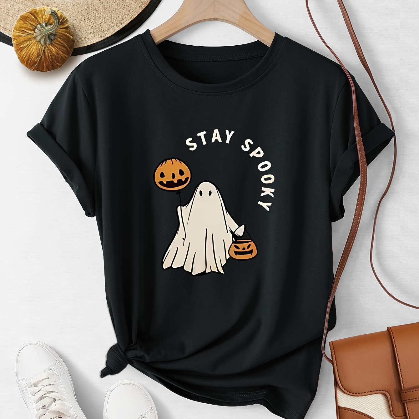 

Women's Halloween Spooky Ghost And Pumpkin Print Casual T-shirt, Vintage Style, Round Neck, Short Sleeve, Summer Sporty Top