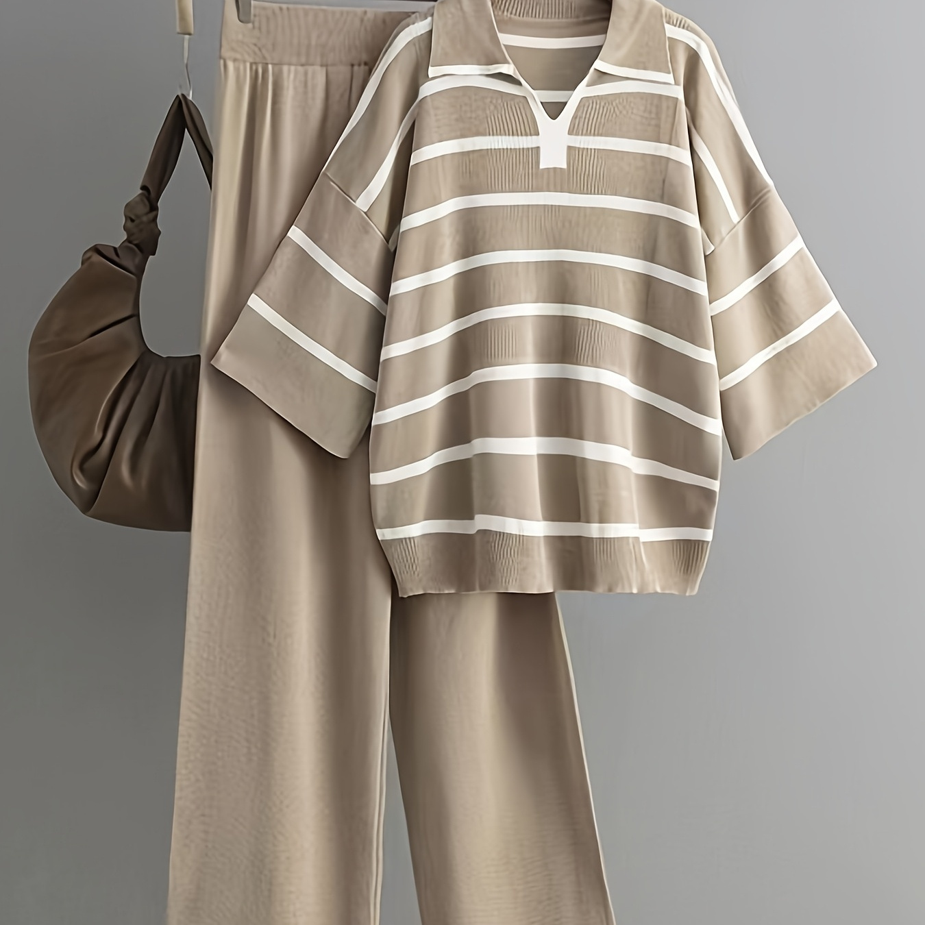 

Casual Striped Two-piece Set For Women - V-neck Short Sleeve Top & Wide-leg Pants, Breathable Viscose/polyester Knit, Spring/summer