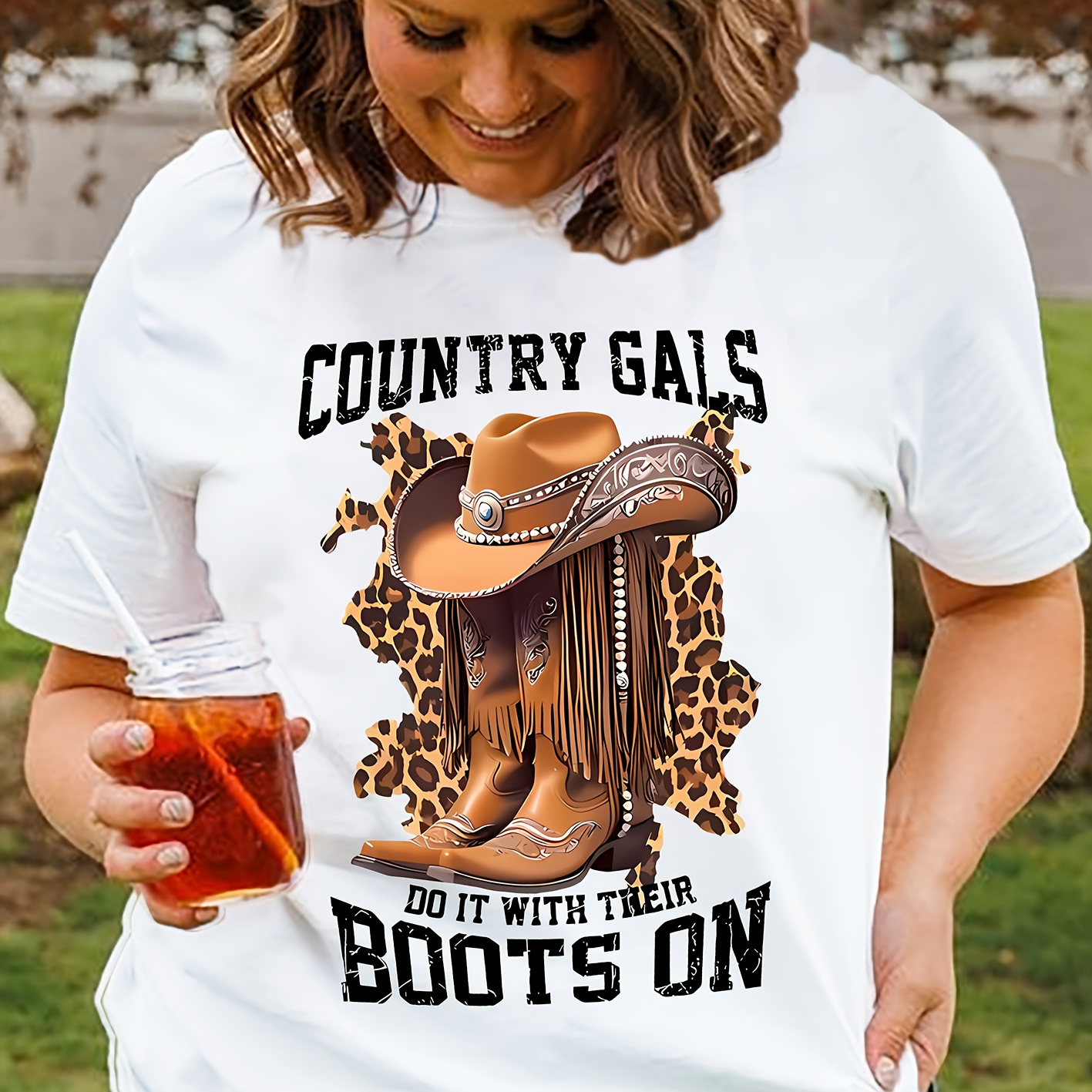 

Women's Plus Size Casual Sporty T-shirt, Cowgirl Cowboy Boots Hat Print, Comfort Fit Short Sleeve Tee, Fashion Breathable Casual Top