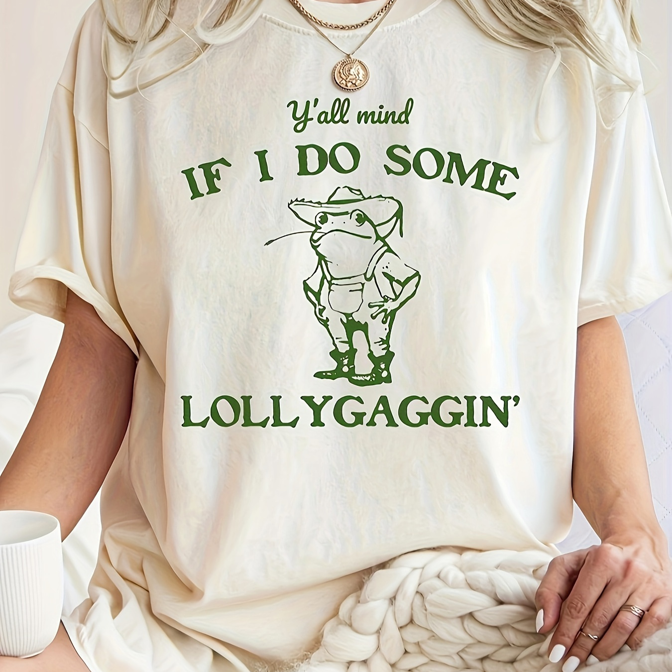 

Cartoon Frog Print Crew Neck T-shirt, Casual Short Sleeve T-shirt For Spring & Summer, Women's Clothing