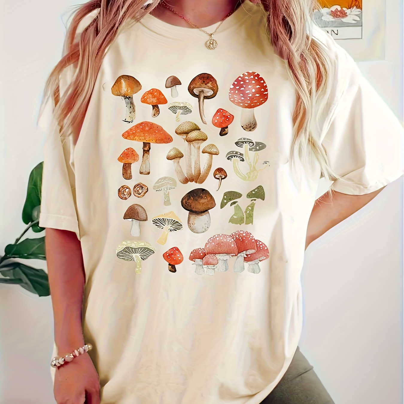 

Mushroom Print T-shirt, Casual Crew Neck Short Sleeve Top For Spring & Summer, Women's Clothing
