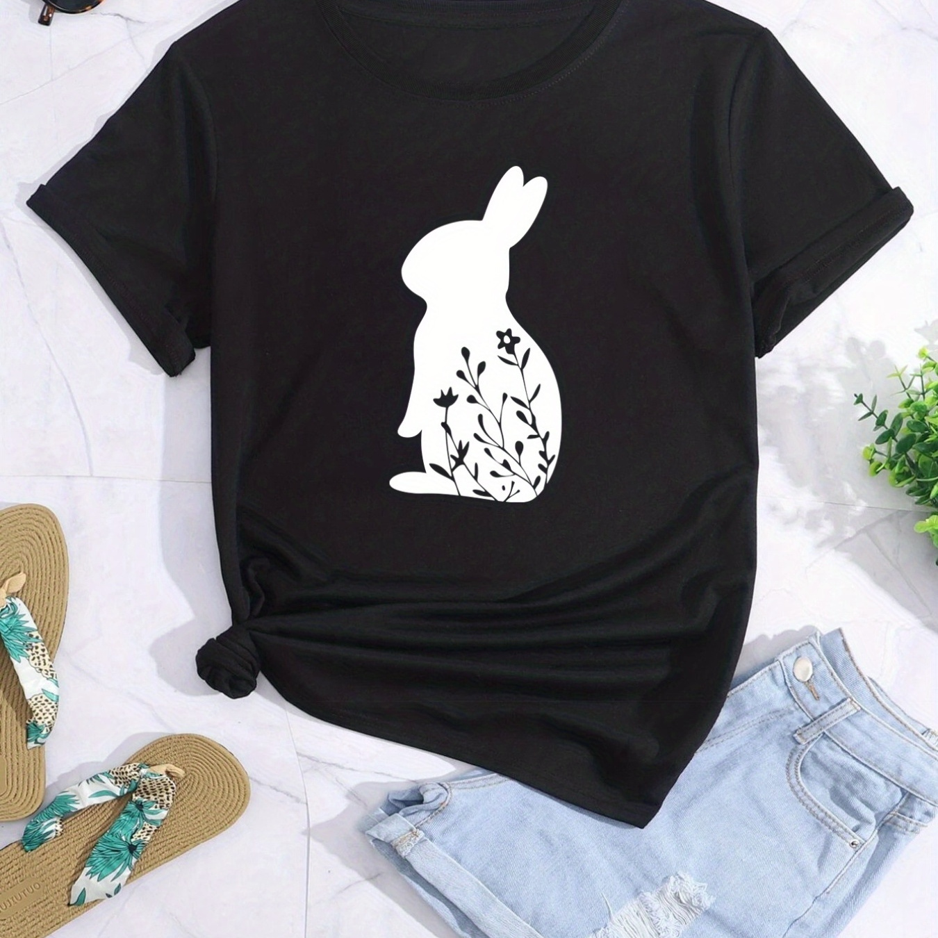 

Rabbit Print Crew Neck T-shirt, Casual Short Sleeve T-shirt For Spring & Summer, Women's Clothing