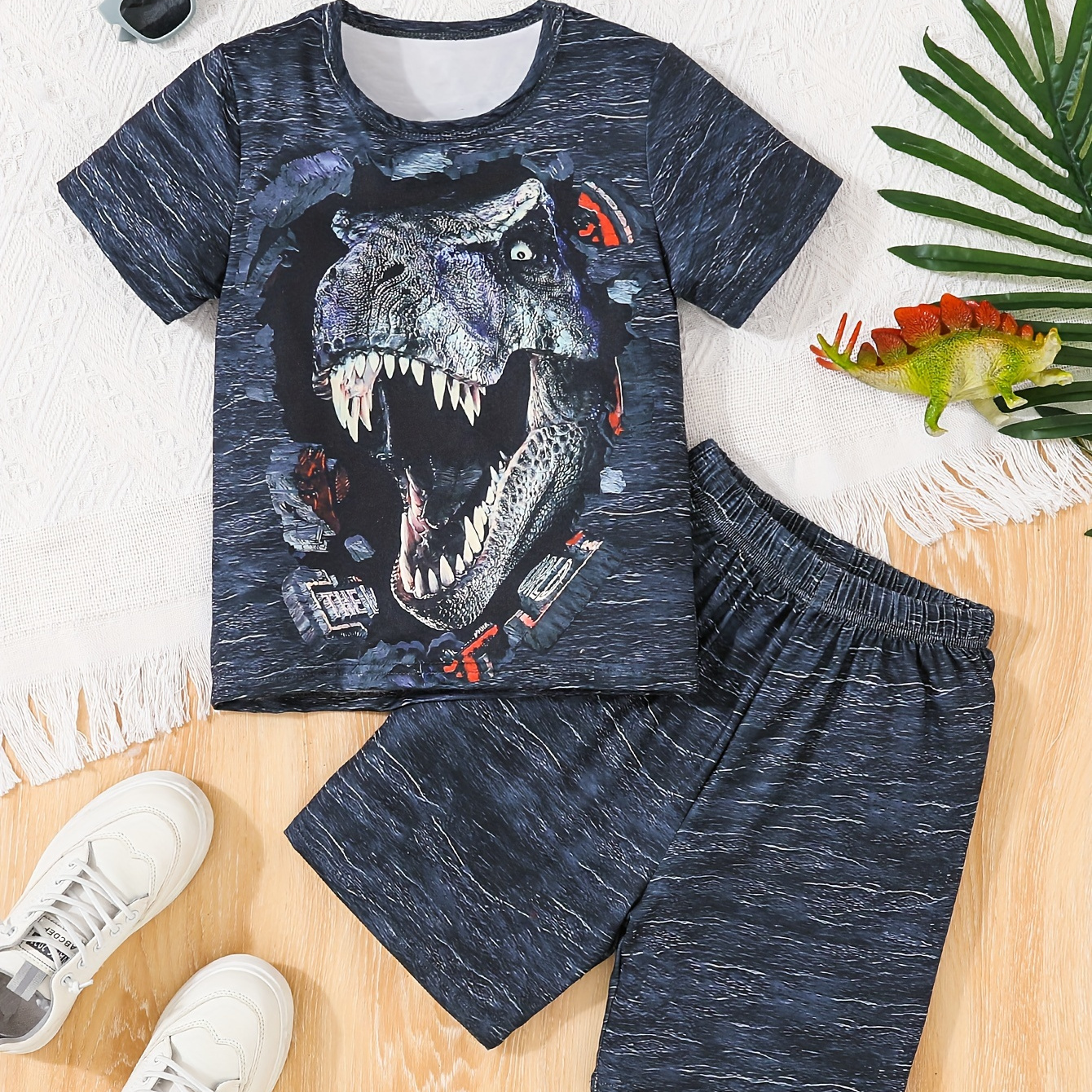 

2pcs Boys Casual Cool Dinosaur Roaring Graphic Print Short Sleeve T-shirt & Shorts Set, Comfy Summer Boys Clothes