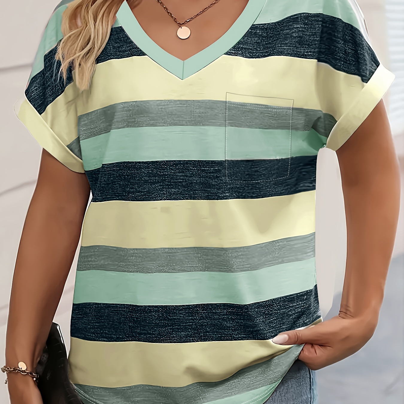 

Plus Size Stripe Print V Neck T-shirt, Casual Short Sleeve Top For Spring & Summer, Women's Plus Size Clothing