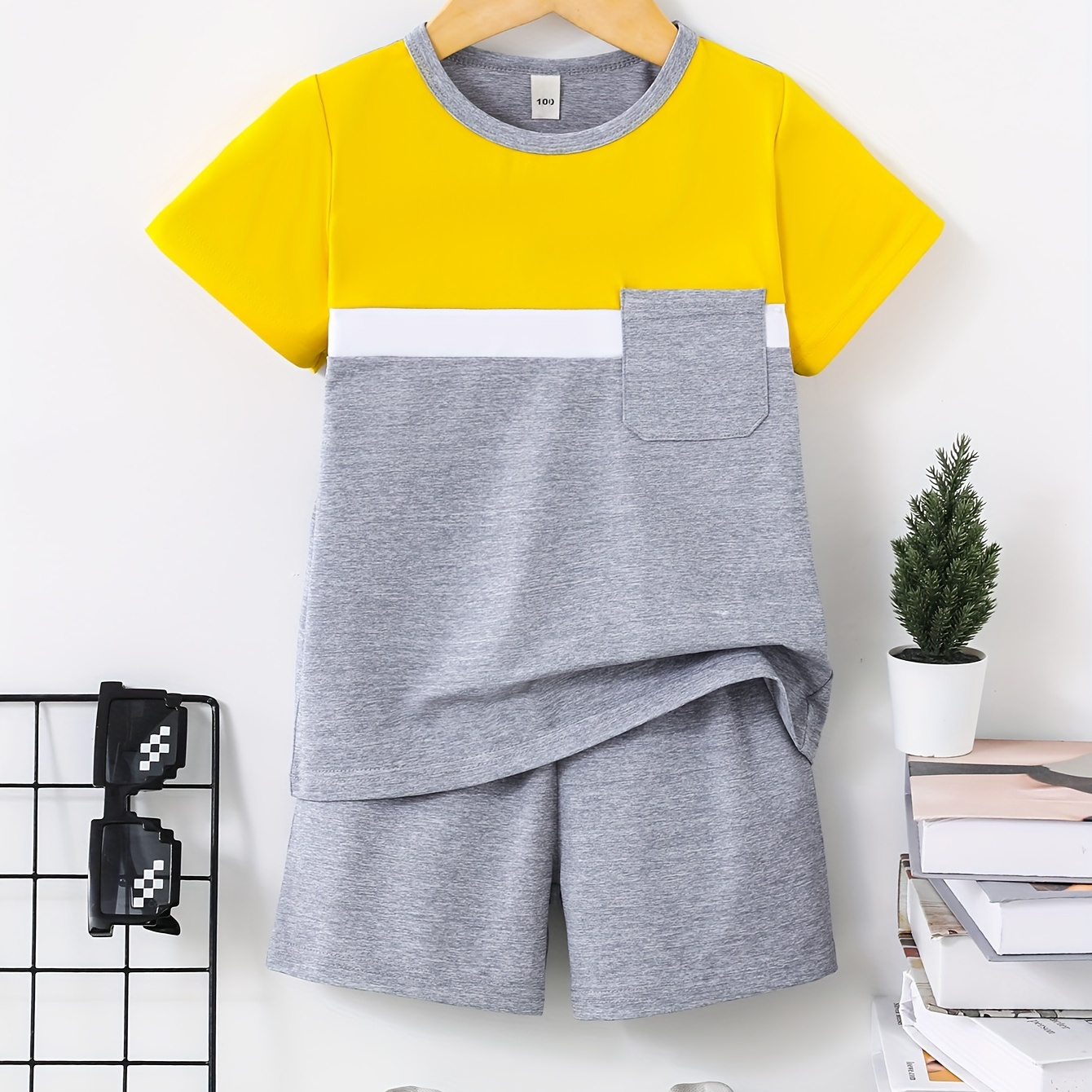 

2pcs Boys Casual Color Block Short Sleeve T-shirt & Shorts Set, Comfy Summer Boys Clothes