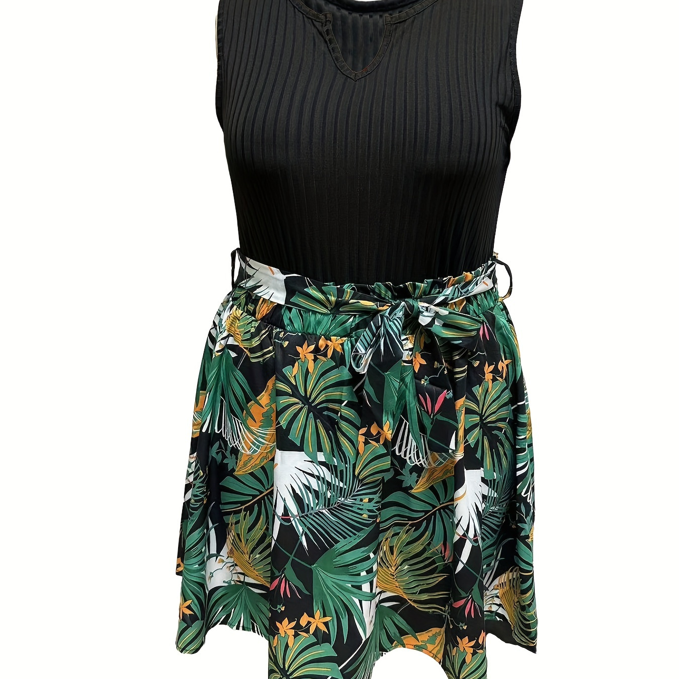 

Plus Size Vacay Outfits Set, Women's Plus Solid Notched Neck Medium Stretch Tank Top & Tropical Print Belted Skirt Outfits 2 Piece Set