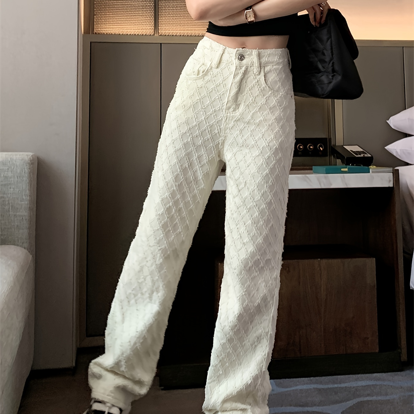 

Women's Beige Textured Fabric Solid Color Loose Fit Jeans, Slash Pocket Loose Fit Denim Pants