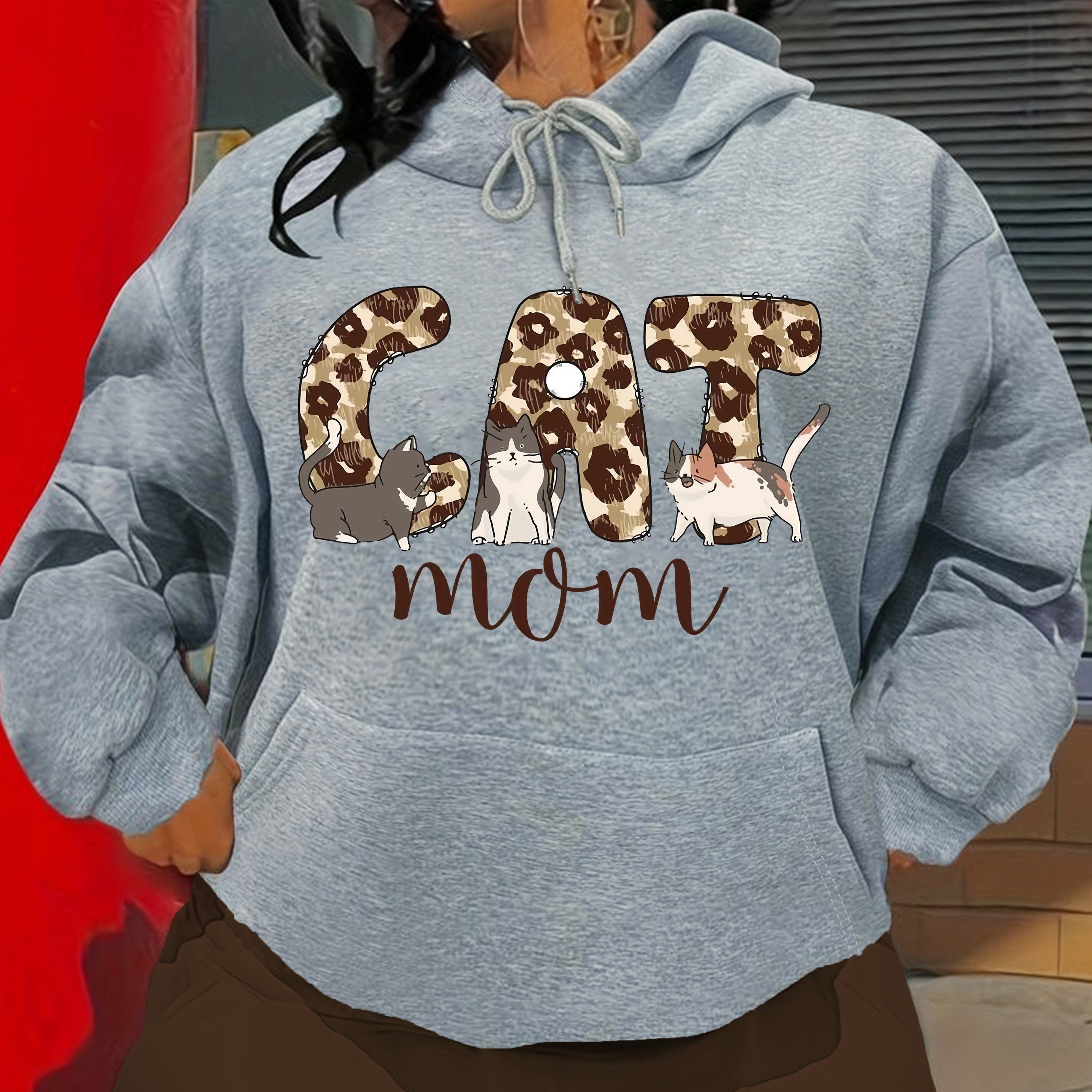 

cat Mom" Graphic Hoodie - Women's Fashion Casual Sweatshirt With Leopard Print And Cat Illustrations