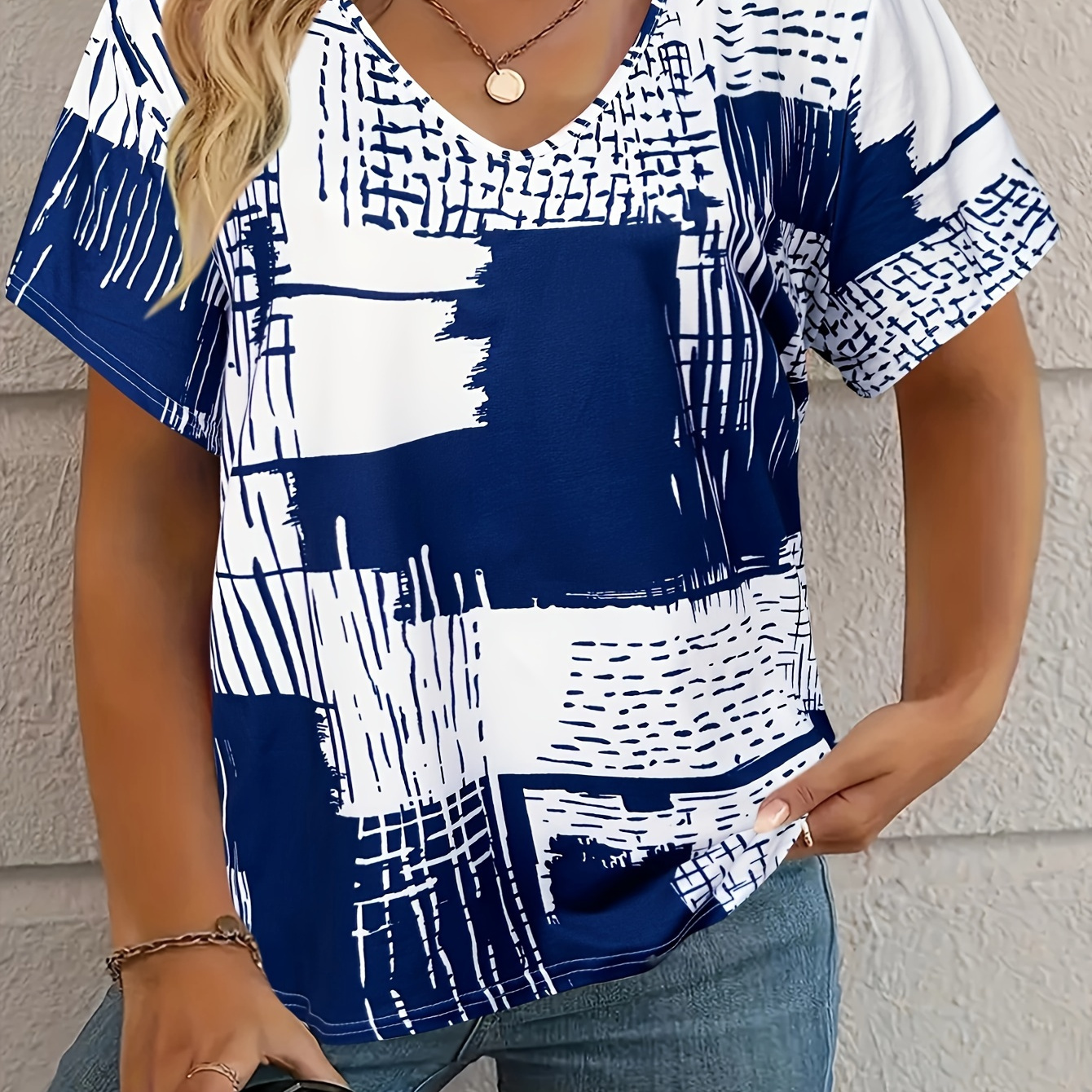 

Women's Plus Size Casual V-neck T-shirt With Unique Patchwork Print, Short Sleeve, Stretch Fabric - Machine Washable