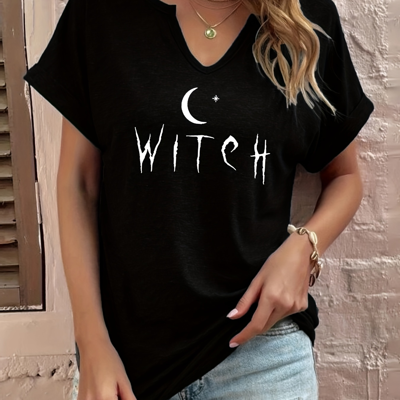 

T-shirt décontracté à col en V pour femme avec de lettre "", manches courtes, tissu en polyester stretch léger, coupe régulière, haut printemps/été, pour Halloween