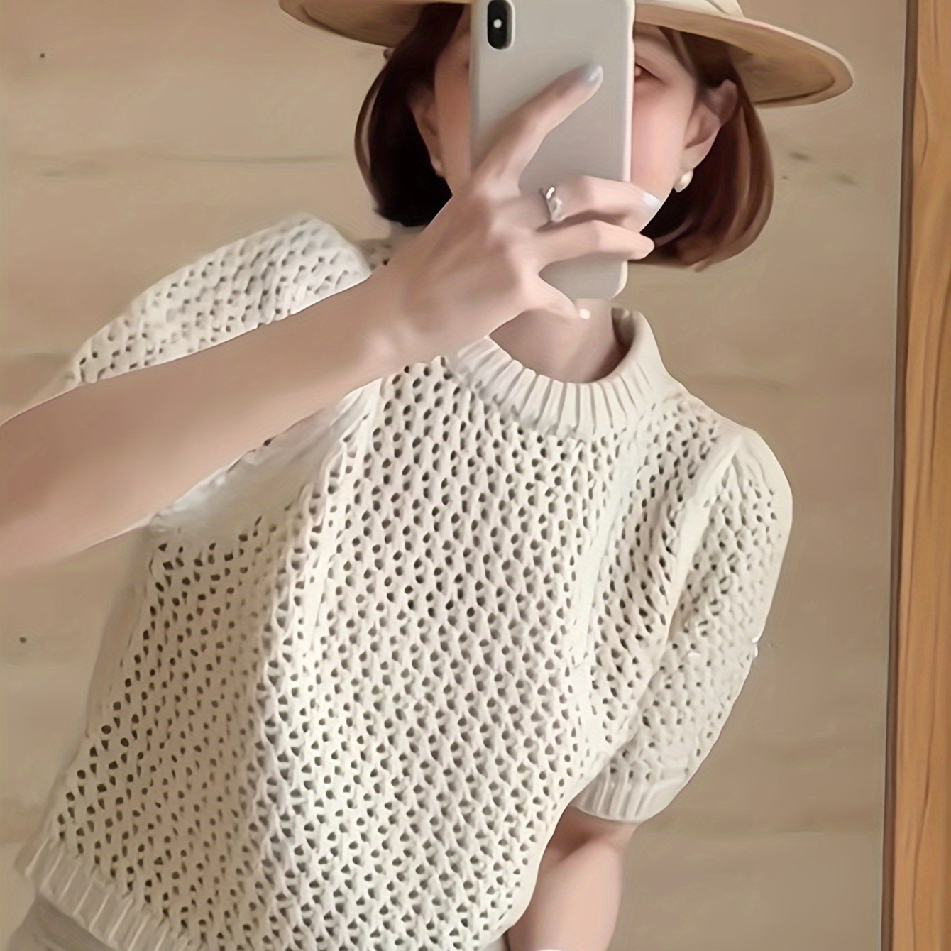 

Solid Color Crew Neck Pullover Sweater, Casual Short Sleeve Cut Out Knitted Sweater For Spring & Summer, Women's Clothing