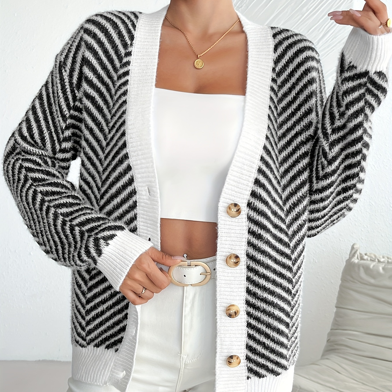 

Elegant Women's Zebra Knit Cardigan - Chic Black & White With Button Front, Long Sleeves, V-neck - Casual Polyester For Fall/winter, Fall Fashion |trendy Knitwear|midlength Knit