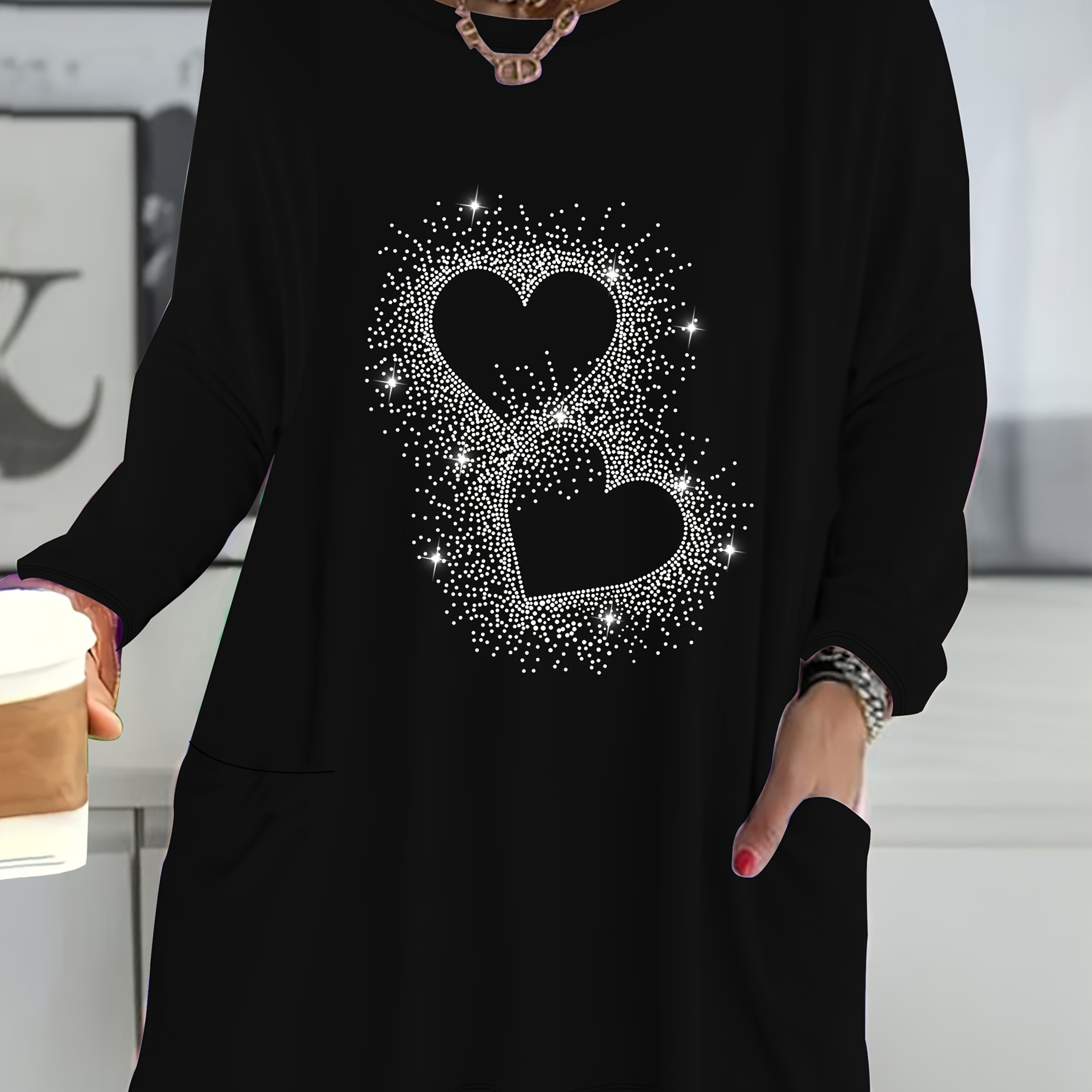 

1pc Women's Plus Size Casual Crew Neck Long Sleeve T-shirt With Rhinestone Heart Detail And Pockets, Polyester Knit Fabric, Medium Stretch, All