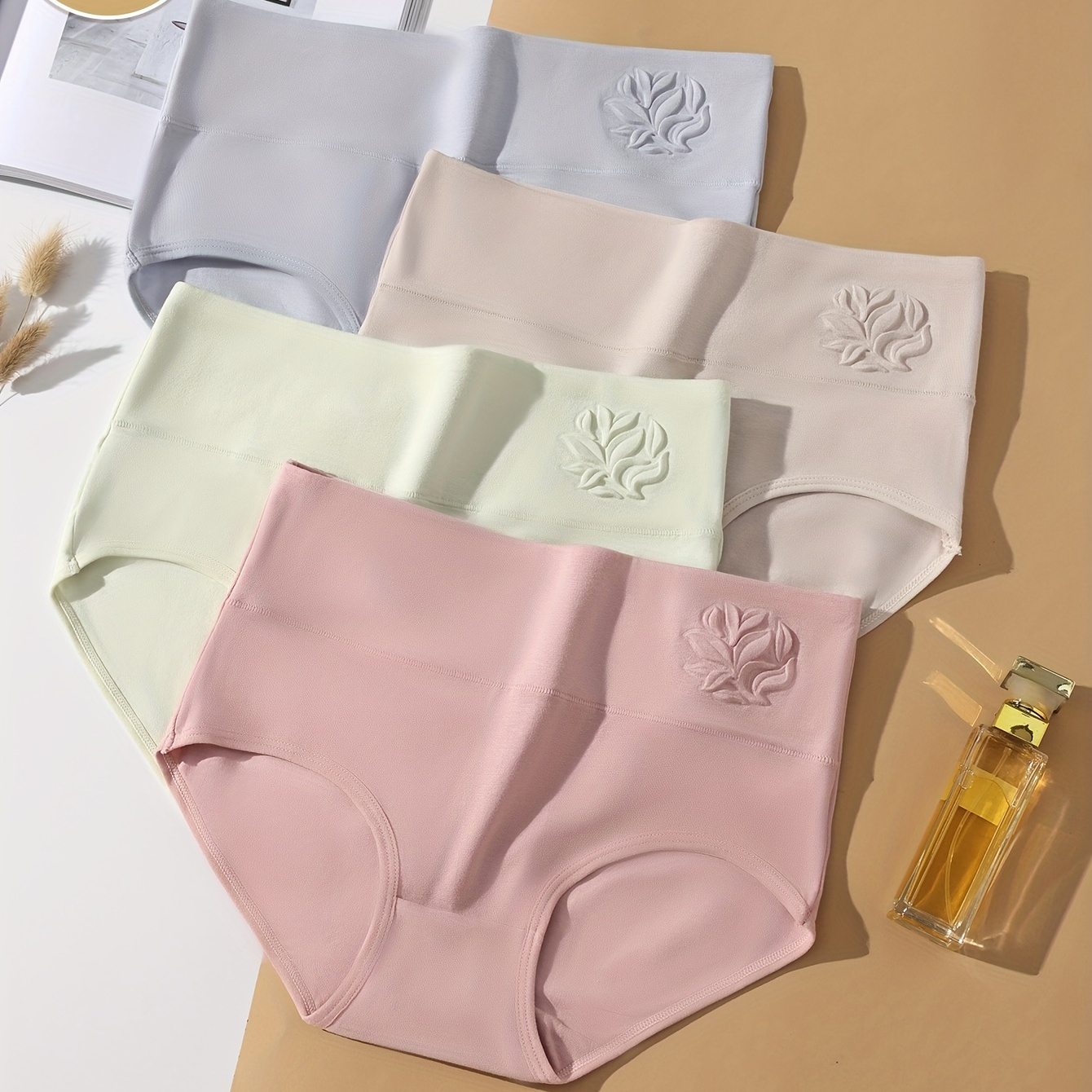 

4pcs Solid Cotton Briefs, Simple & Comfy Breathable Stretchy Intimates Panties, Women's Lingerie & Underwear