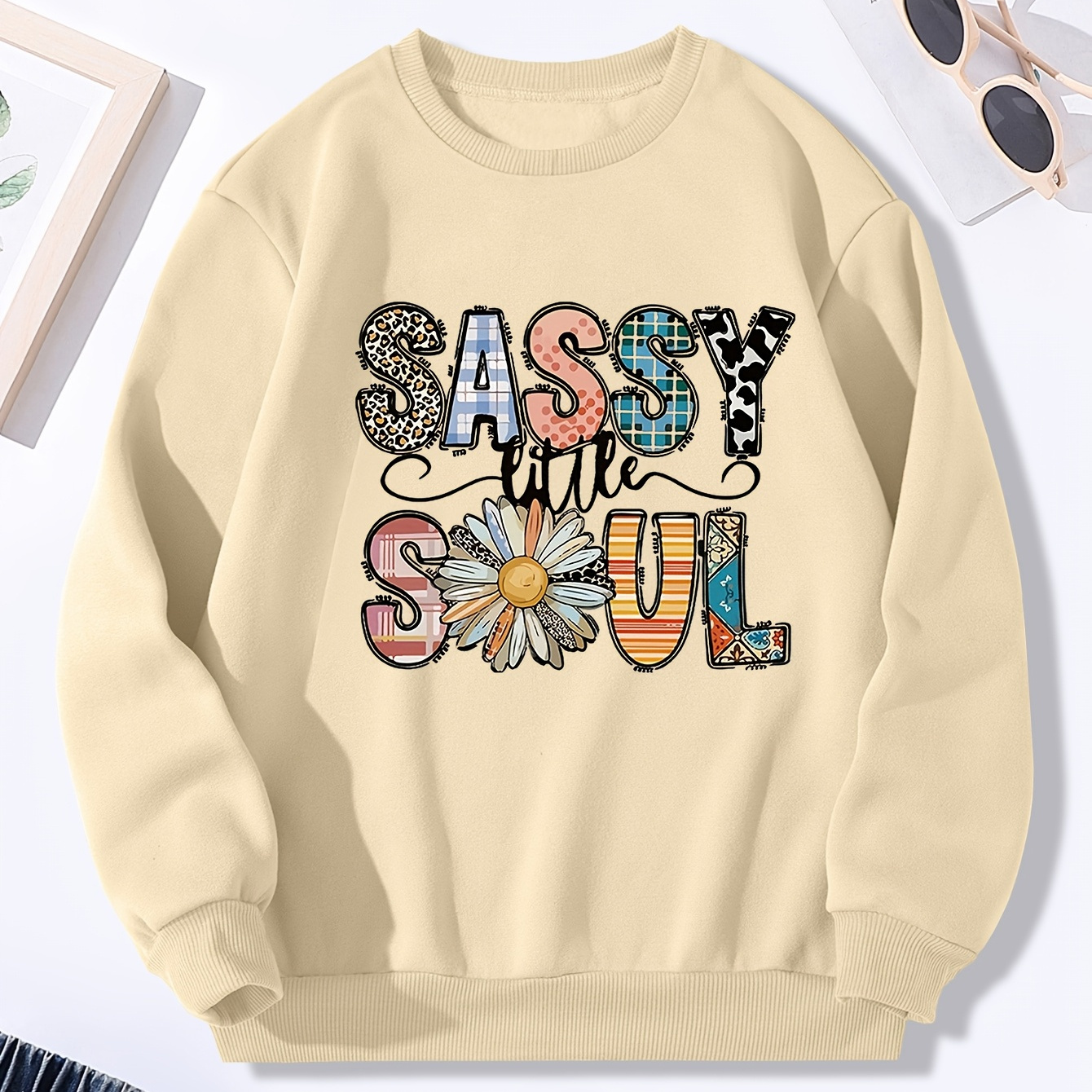 

New Autumn And Sweatshirt For Girls, Featuring Cartoon Graffiti And Letter Prints, Long-sleeved Round Neck Design, As Well As Stylish Pullover Hoodies That Are Loose And Cozy For Casual Wear.