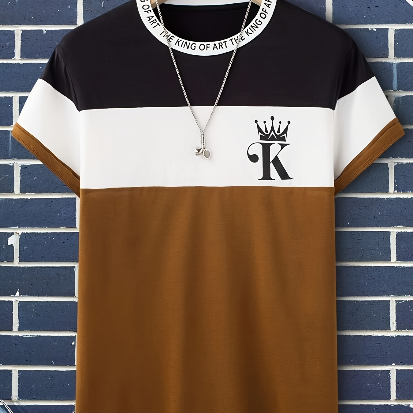 

Contrast Color Stripe And Crown Pattern And Letter Print "k" Crew Neck And Short Sleeve T-shirt, Casual And Chic Tops For Men's Summer Street Wear