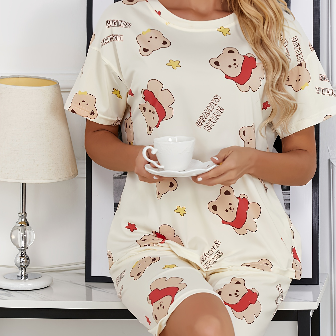 

Cute Bear & Letter Print Pajama Set, Short Sleeve Crew Neck Top & Capri Pants, Women's Sleepwear & Loungewear