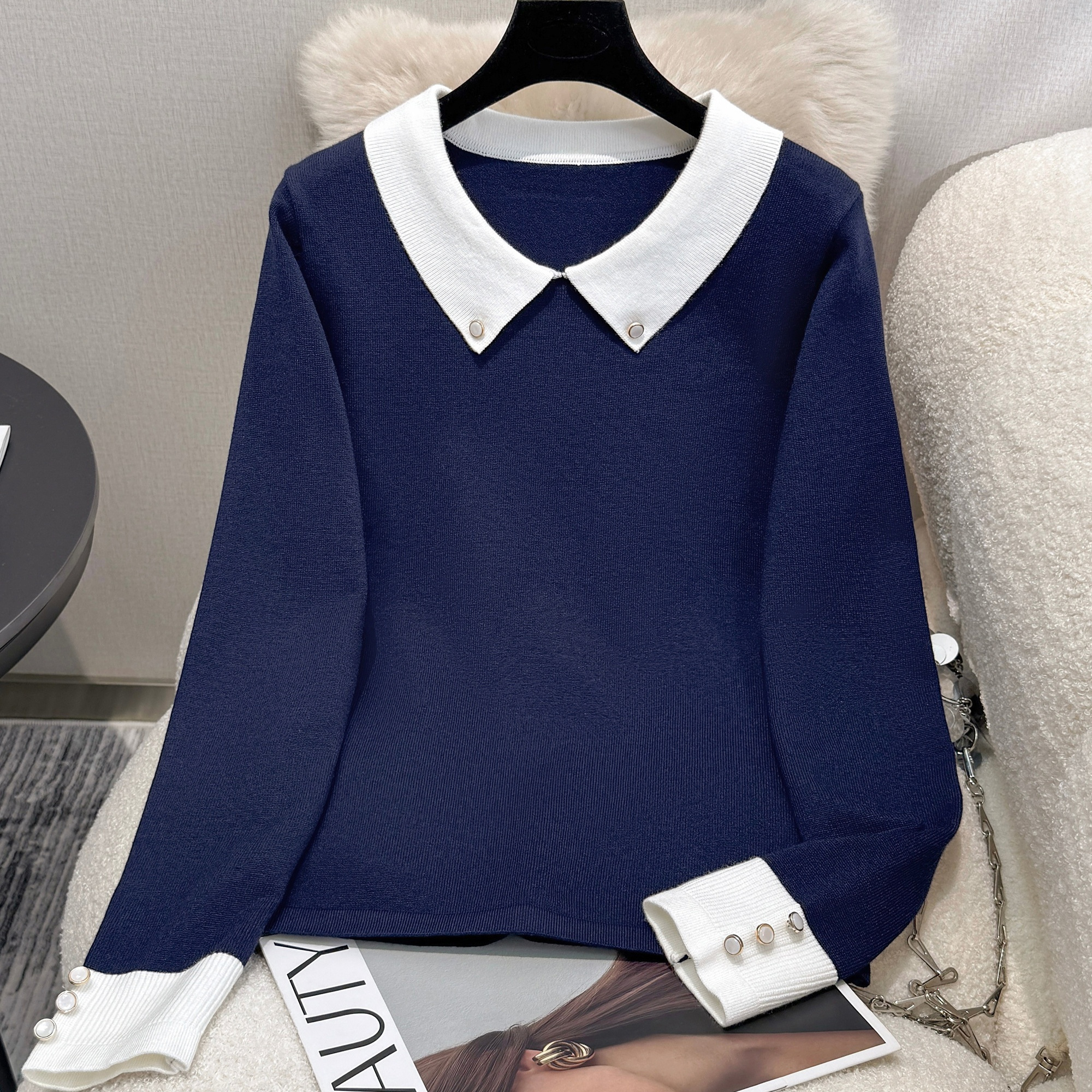 

New Autumn And Winter Color- Long-sleeve Pullover With A Doll Collar For Women, Featuring A Short Knitted Sweater With A Lapel.