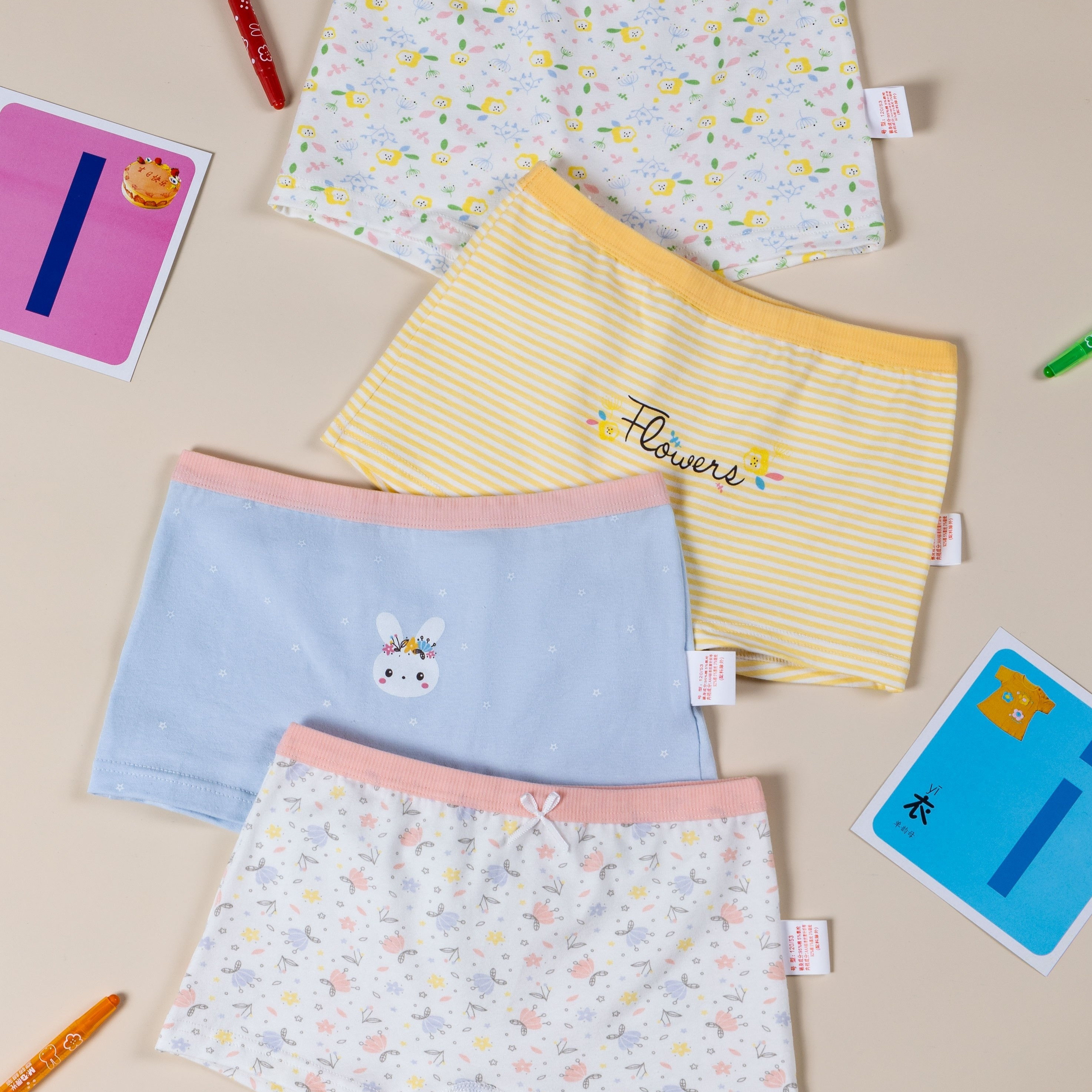 

4pcs Girl's Pure Cotton Striped Boxer Briefs, Small And Medium-sized Children's Cute Underwear